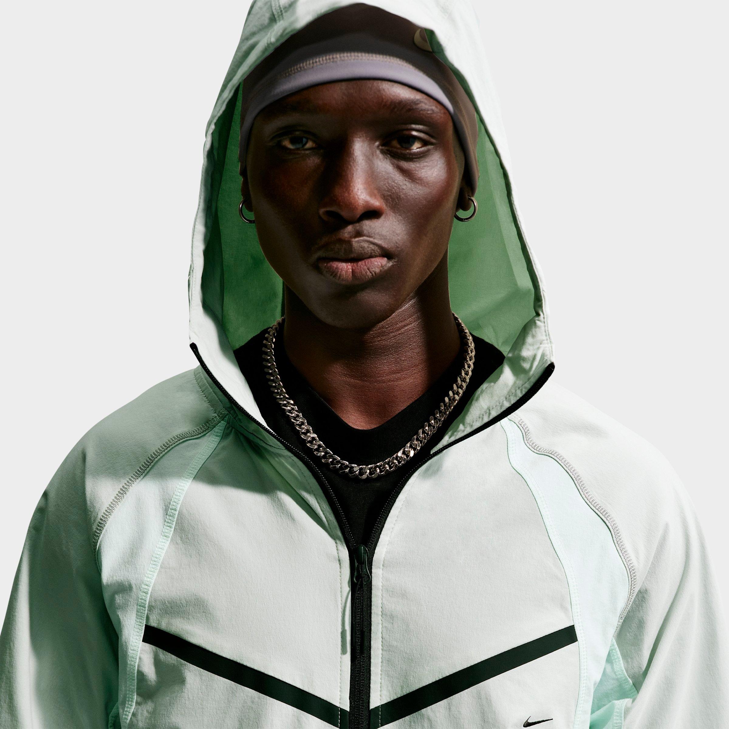 Men's Nike Tech Dri-FIT Woven Windrunner Loose Jacket