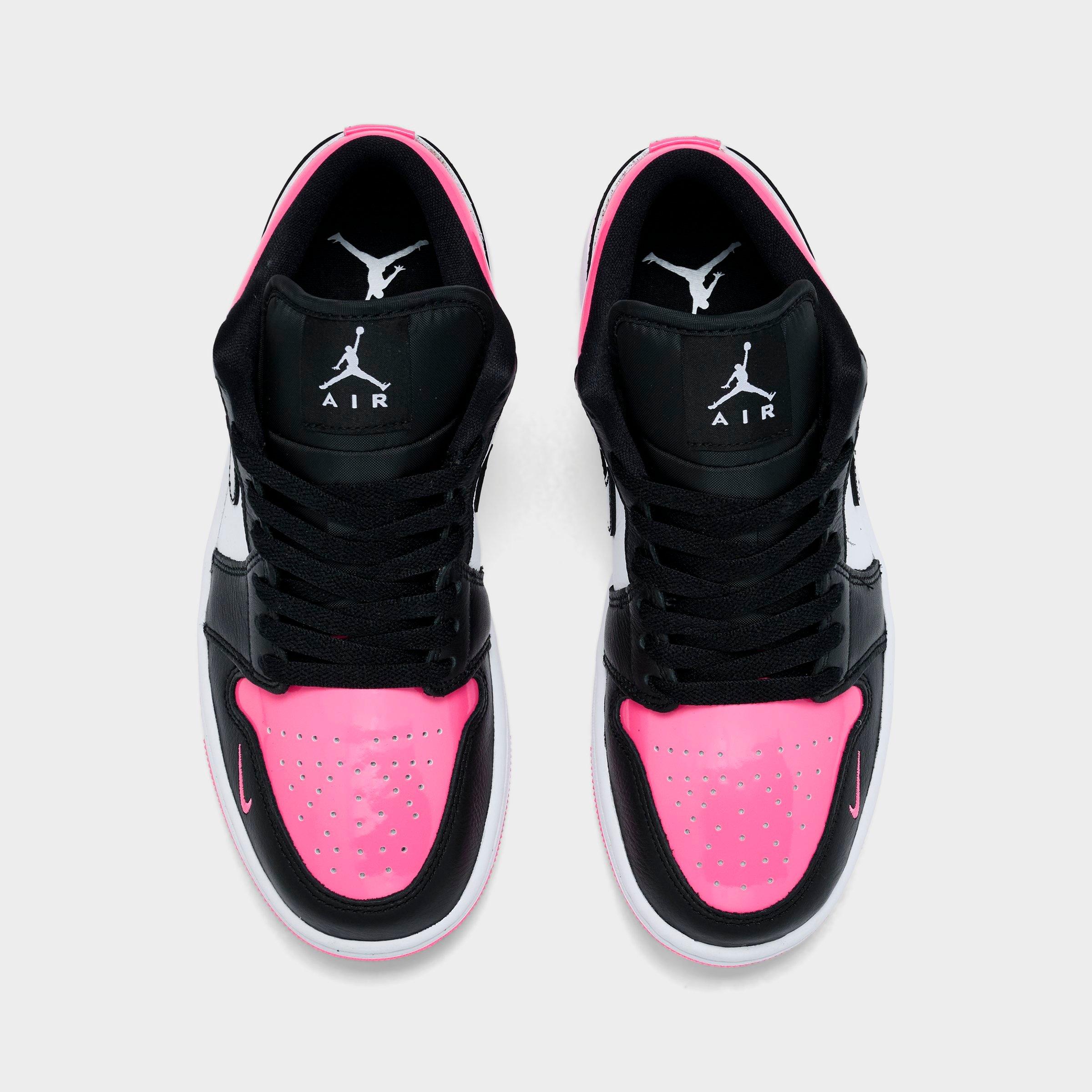 Women's Air Jordan Retro 1 Low SE Casual Shoes
