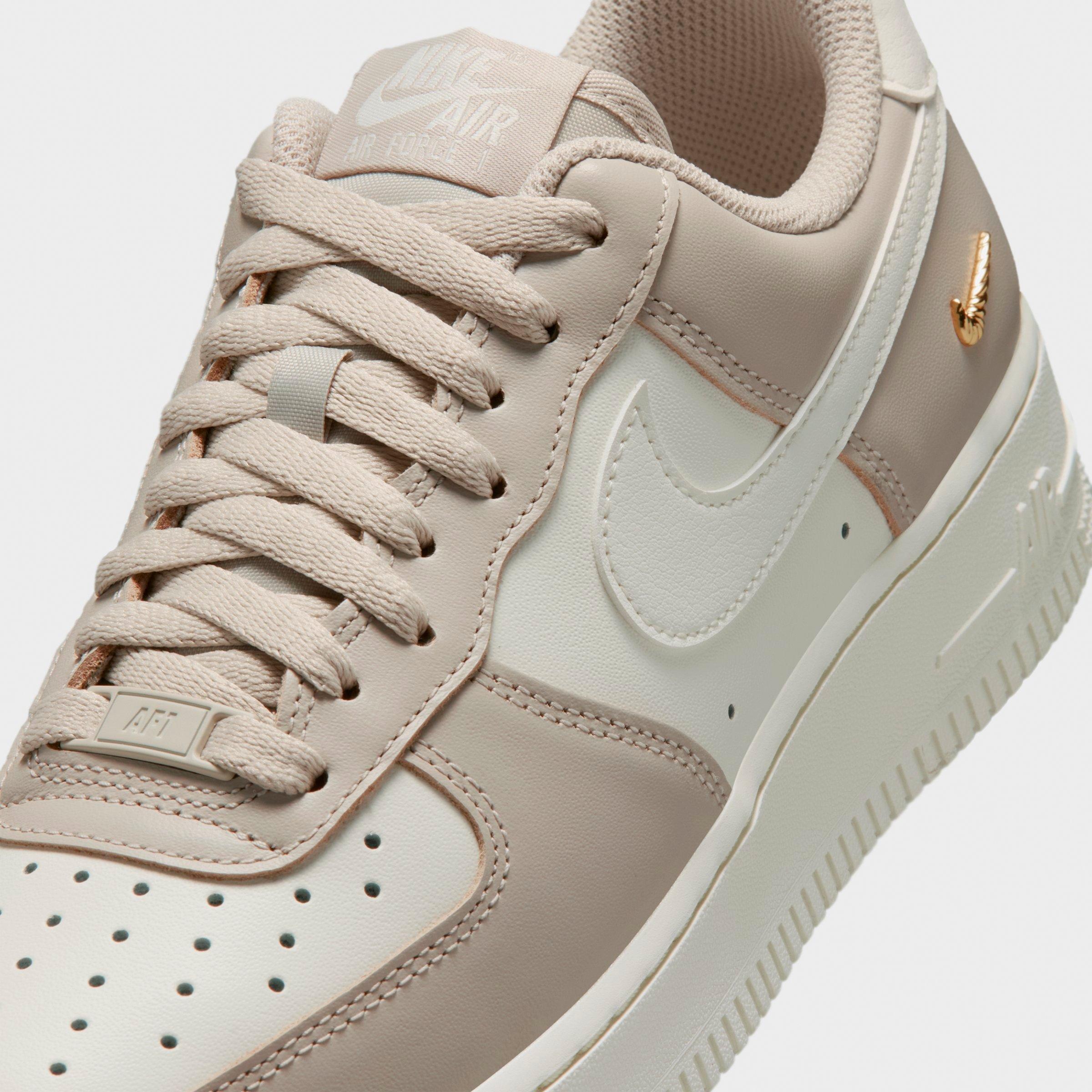 Women's Nike Air Force 1 '07 Casual Shoes