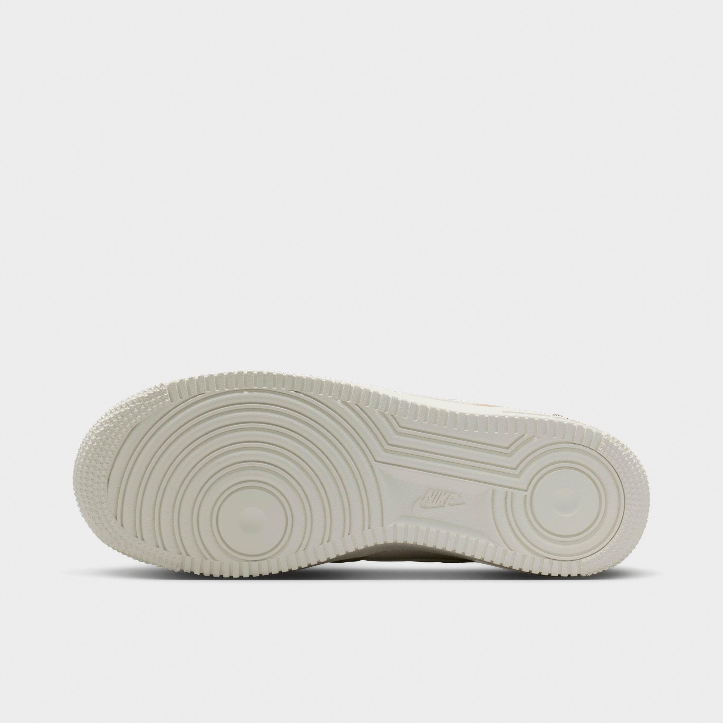 Women's Nike Air Force 1 '07 Casual Shoes