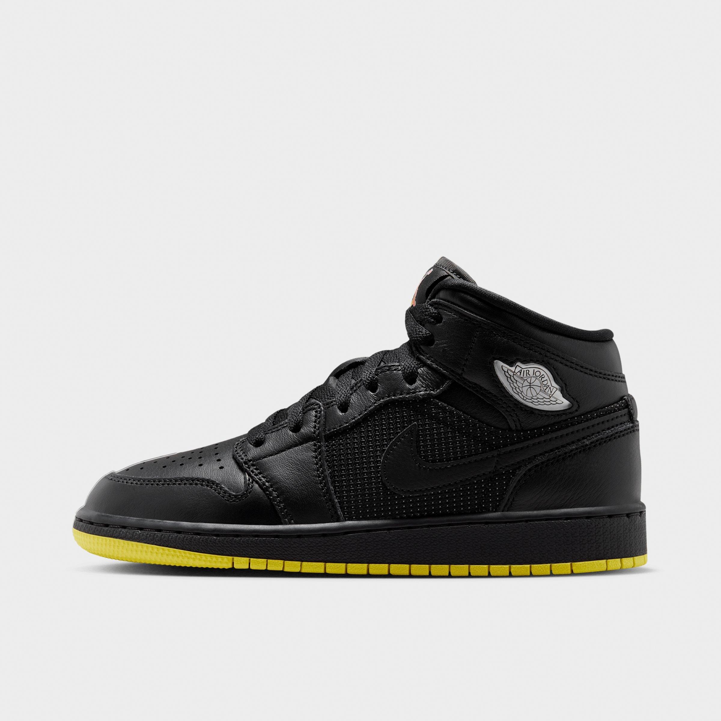 Big Kids' Air Jordan Retro 1 Mid SE Casual Shoes