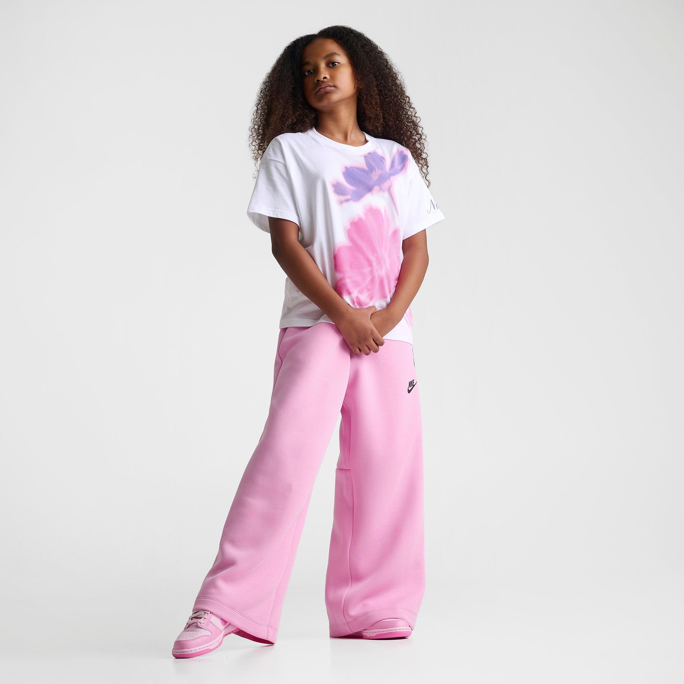 Girls' Big Kids' Nike Sportswear Essentials Floral Boyfriend T-Shirt