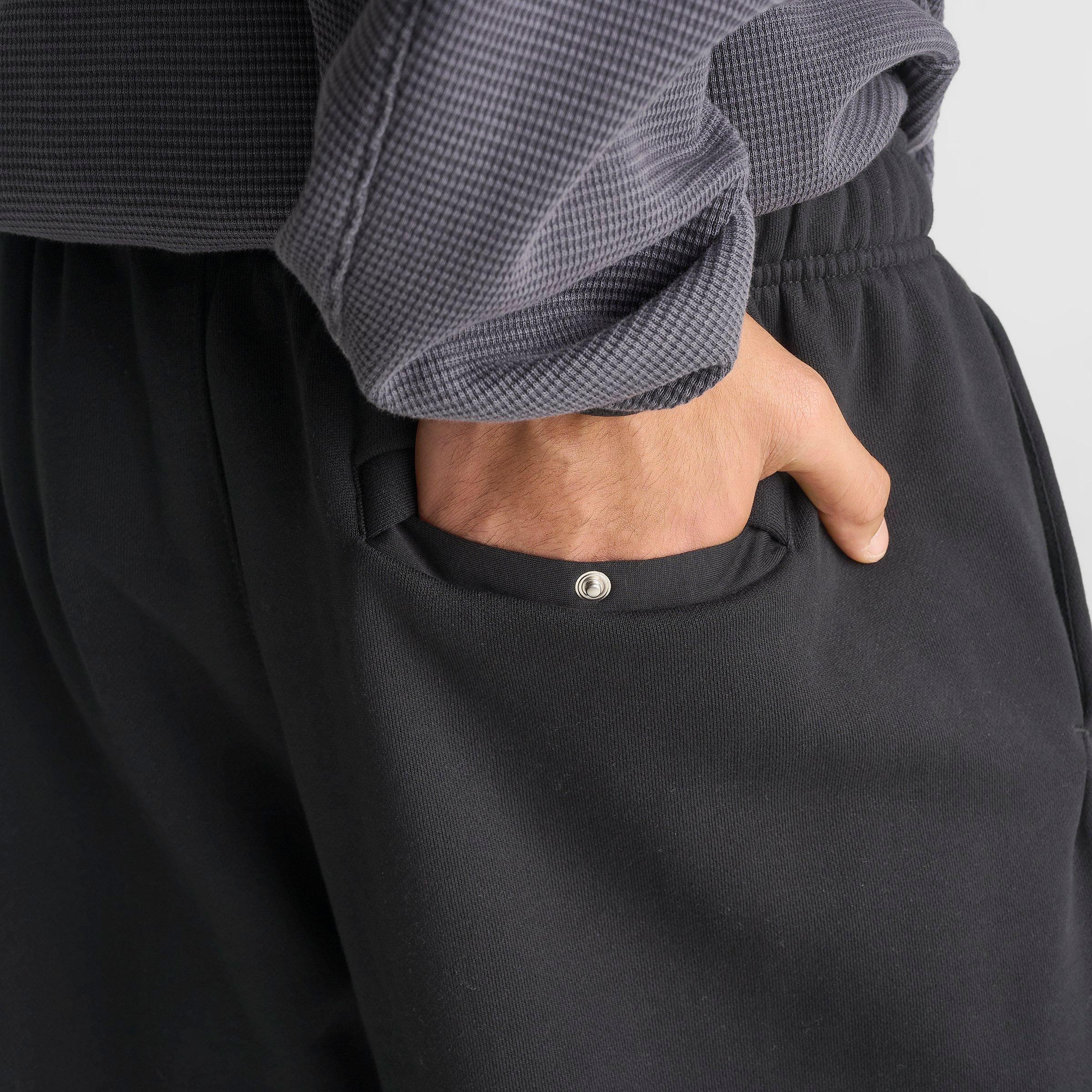 Men's Nike Solo Swoosh Cuffed Sweatpants