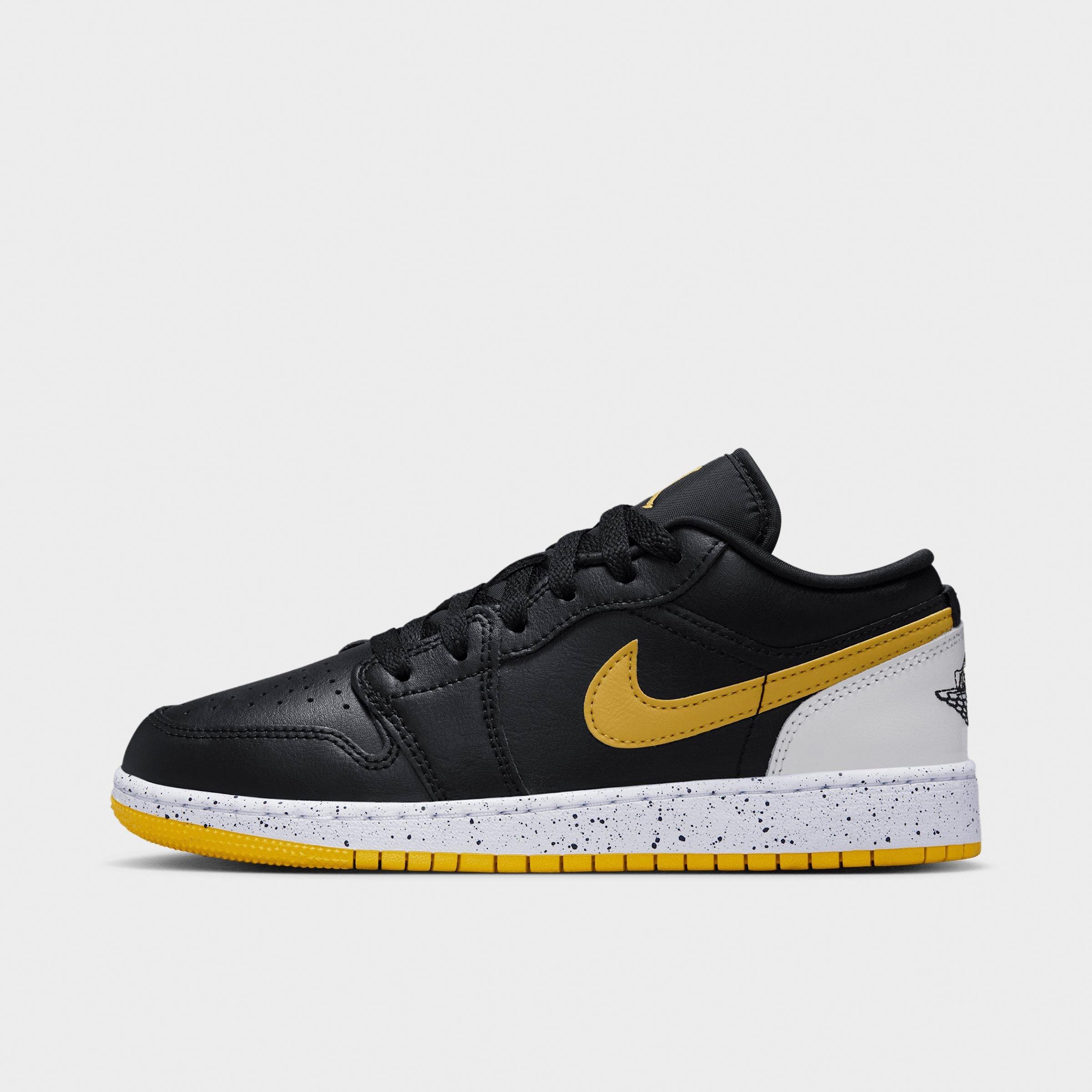 Big Kids' Air Jordan Retro 1 Low SE Casual Shoes
