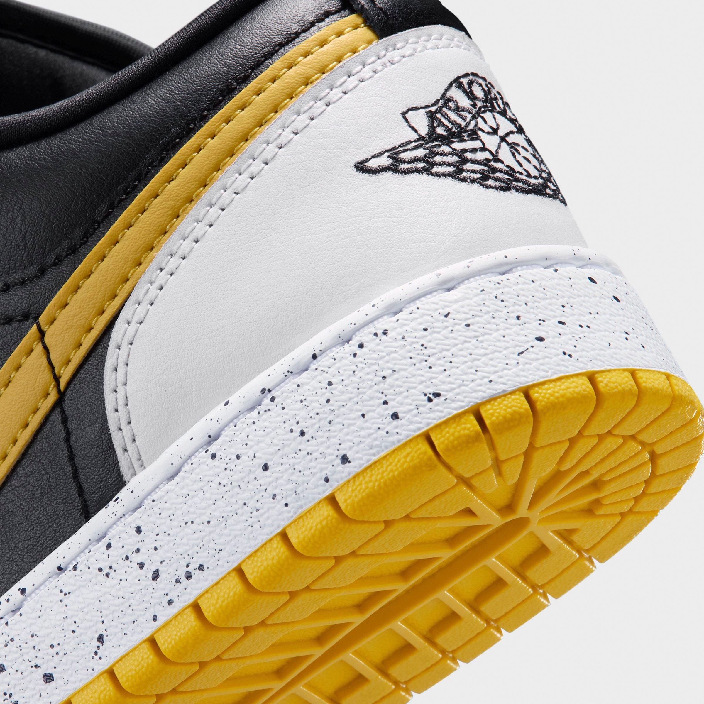 Big Kids' Air Jordan Retro 1 Low SE Casual Shoes
