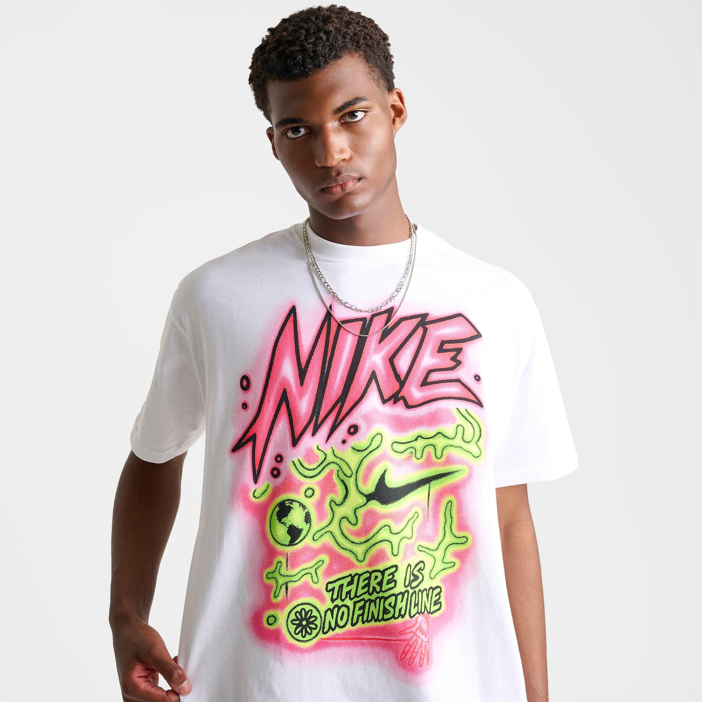 Men's Nike Sportswear No Finish Line Airbrush Graphic T-Shirt