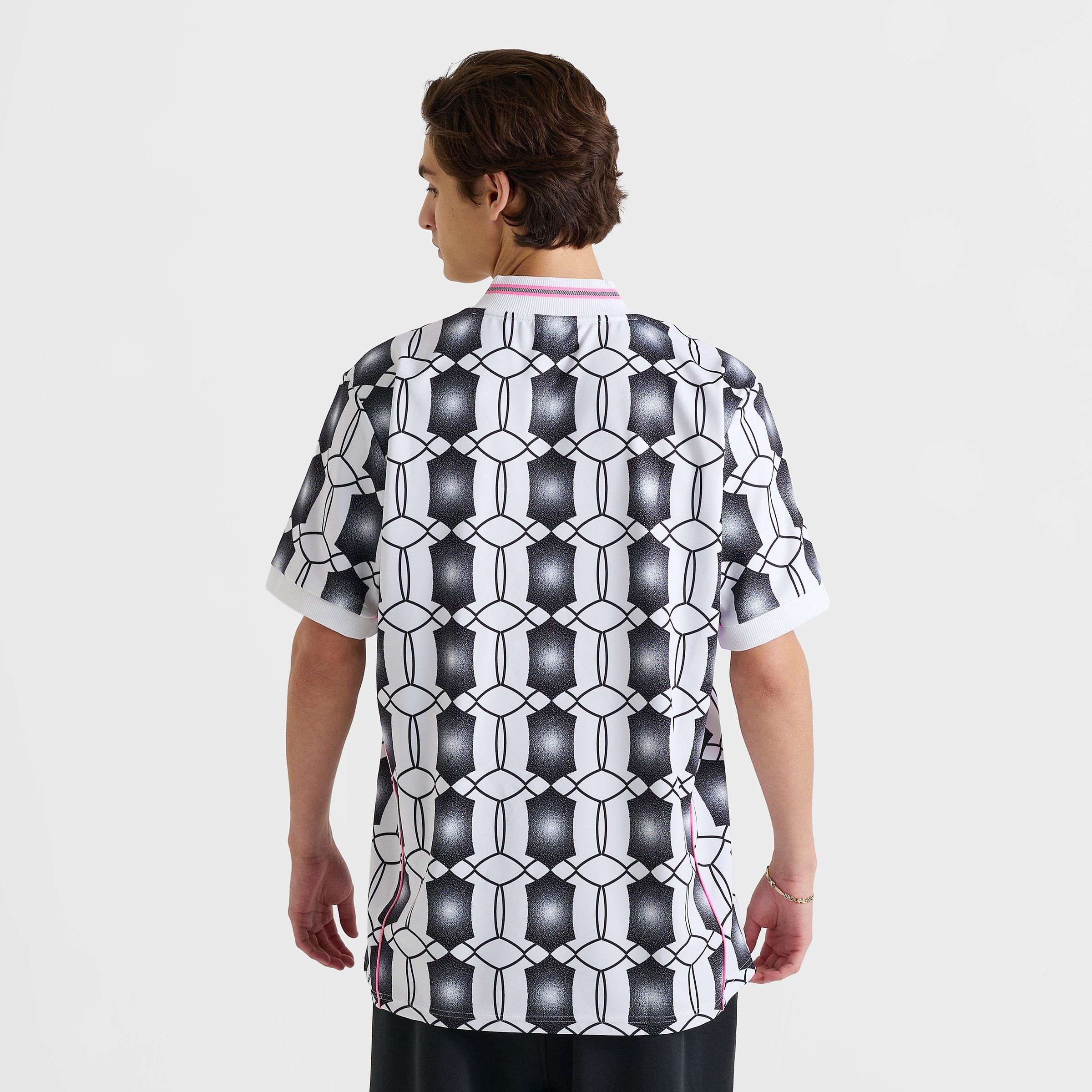 Men's adidas Juventus LFSTLR Soccer Jersey