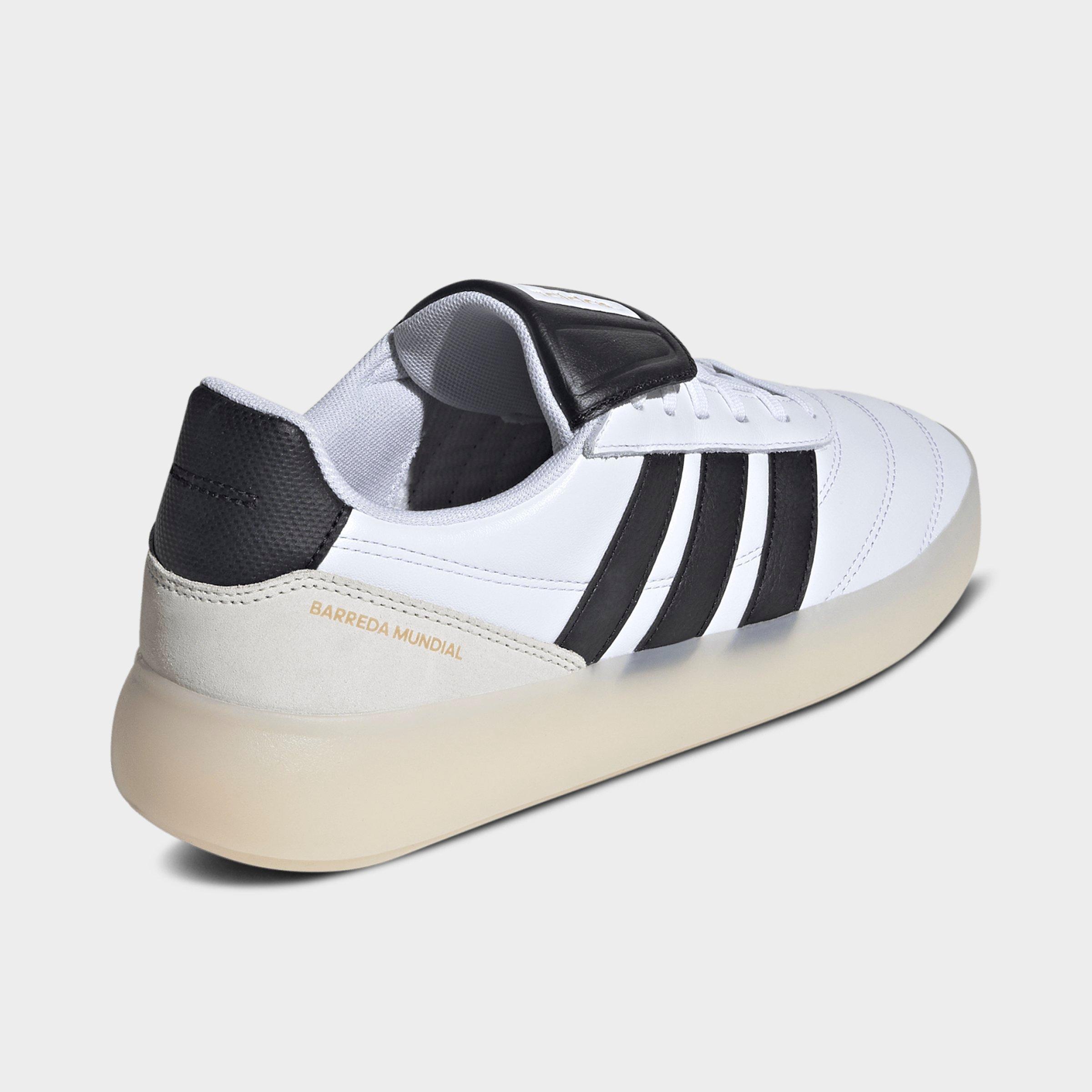 Men's adidas Barreda Mundial Casual Shoes