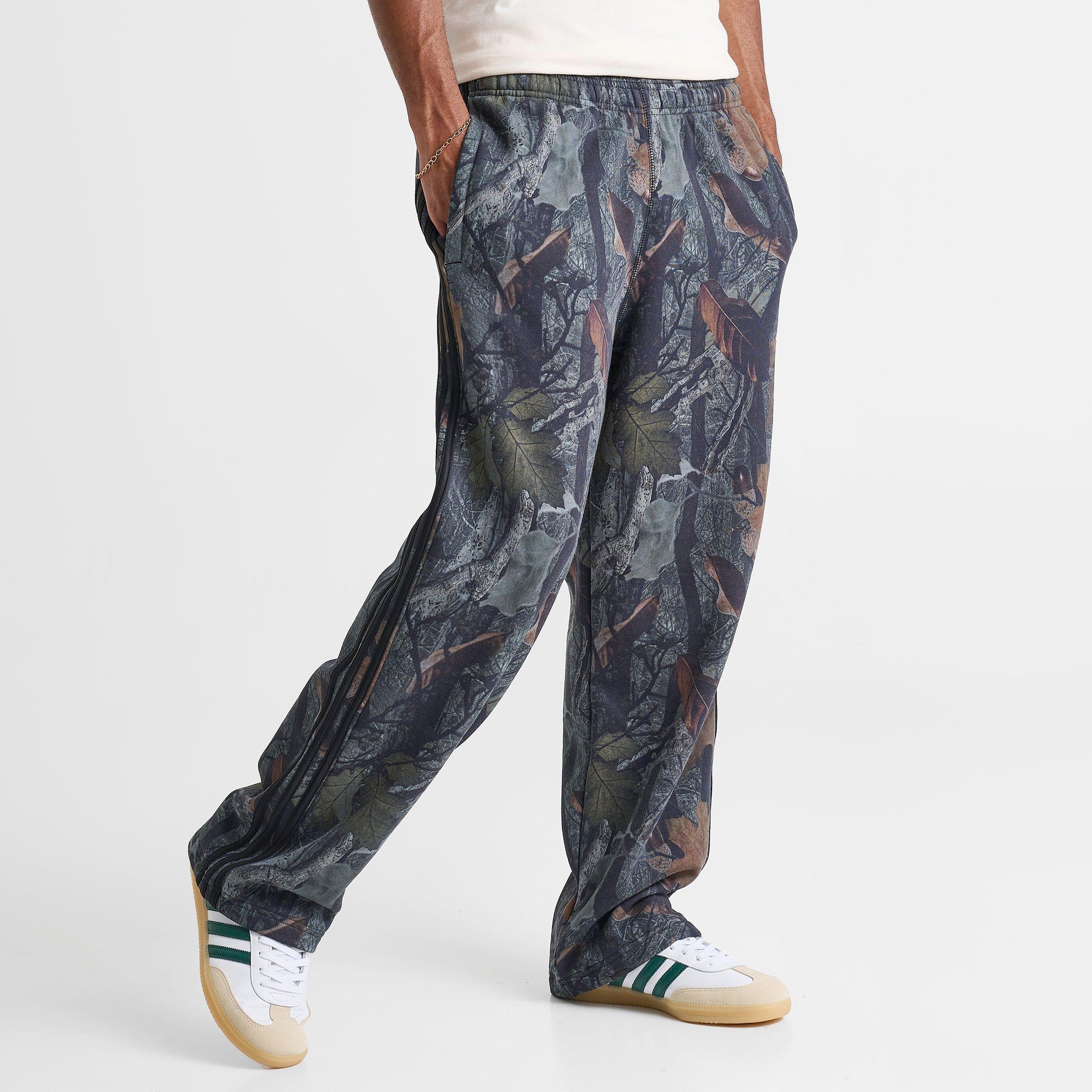 Men's adidas Originals Camouflage Sweatpants