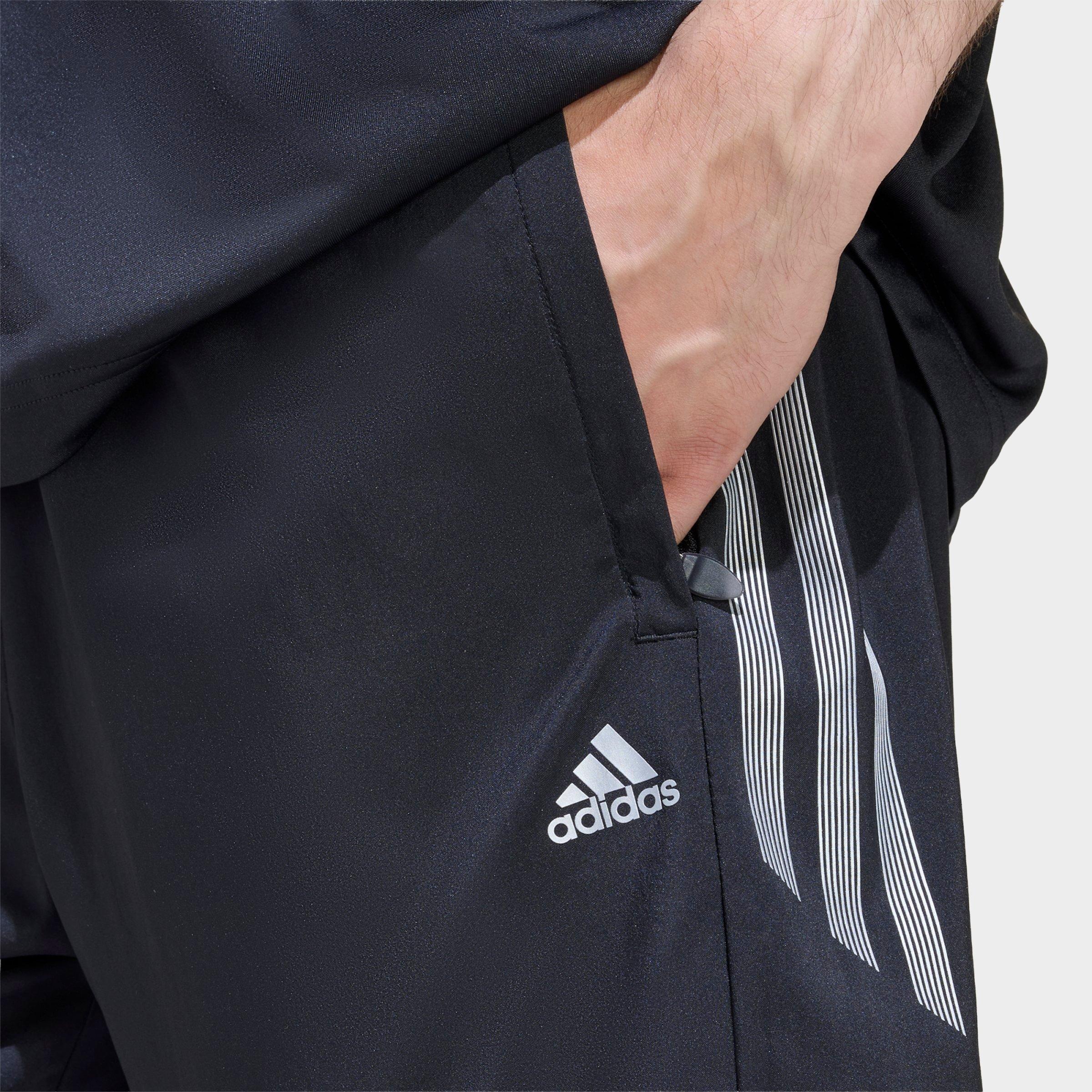 Men's adidas Originals Lightweight Regular Shorts