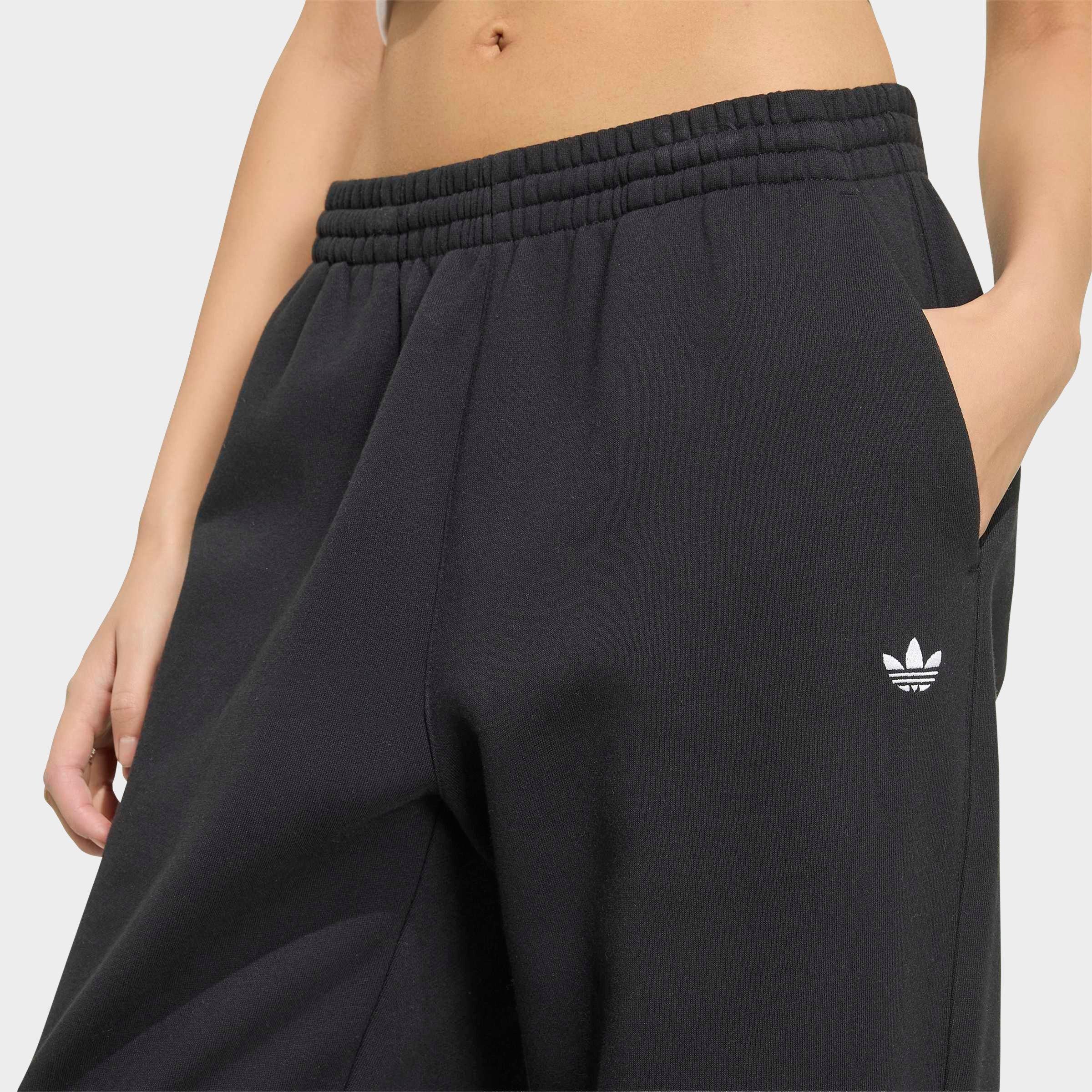 Women's adidas Originals Essentials Loose Fleece Jogger Pants