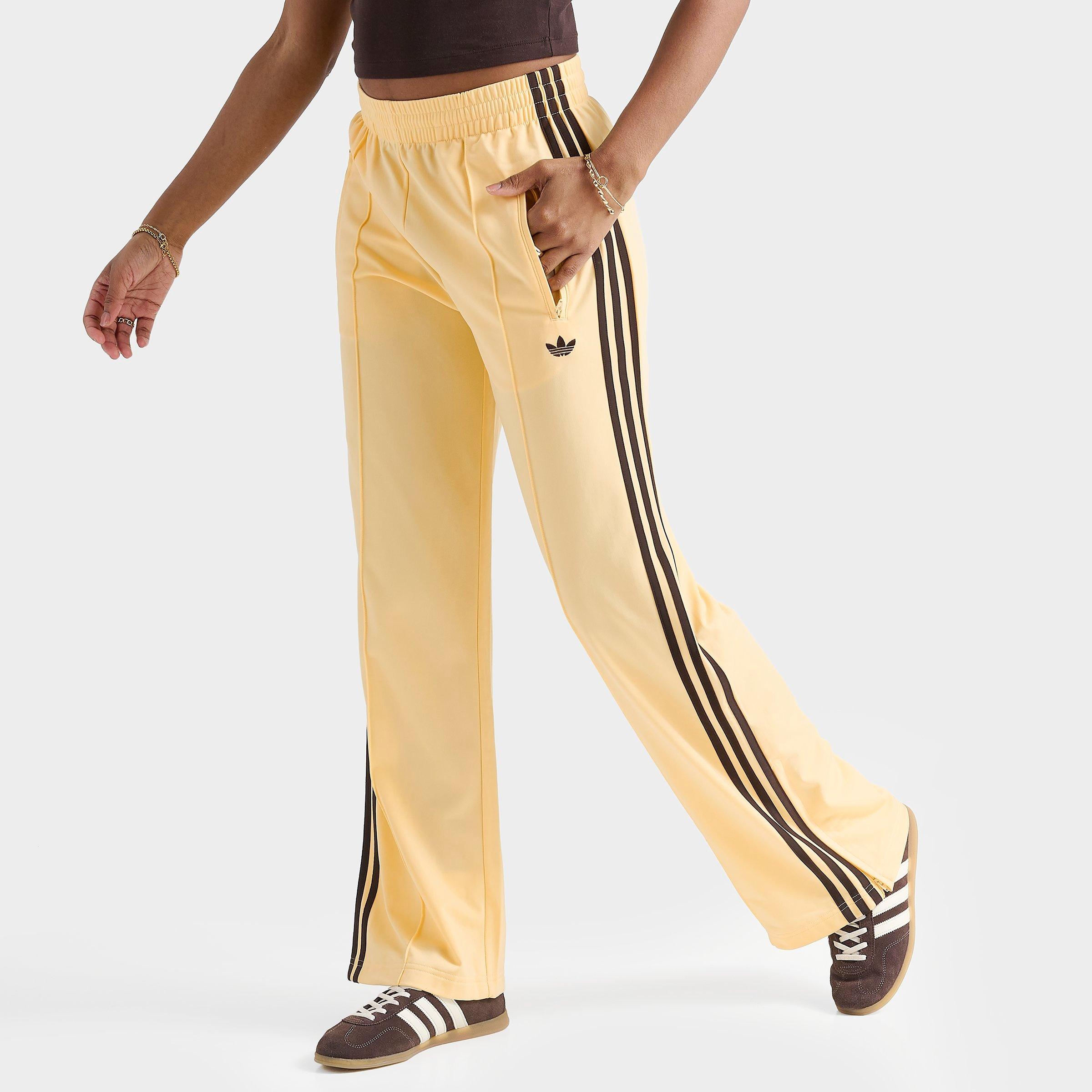 【adidas Originals 】FIREBIRD LOOSE TRACK Adidas Originals Firebird Loose track pants in black