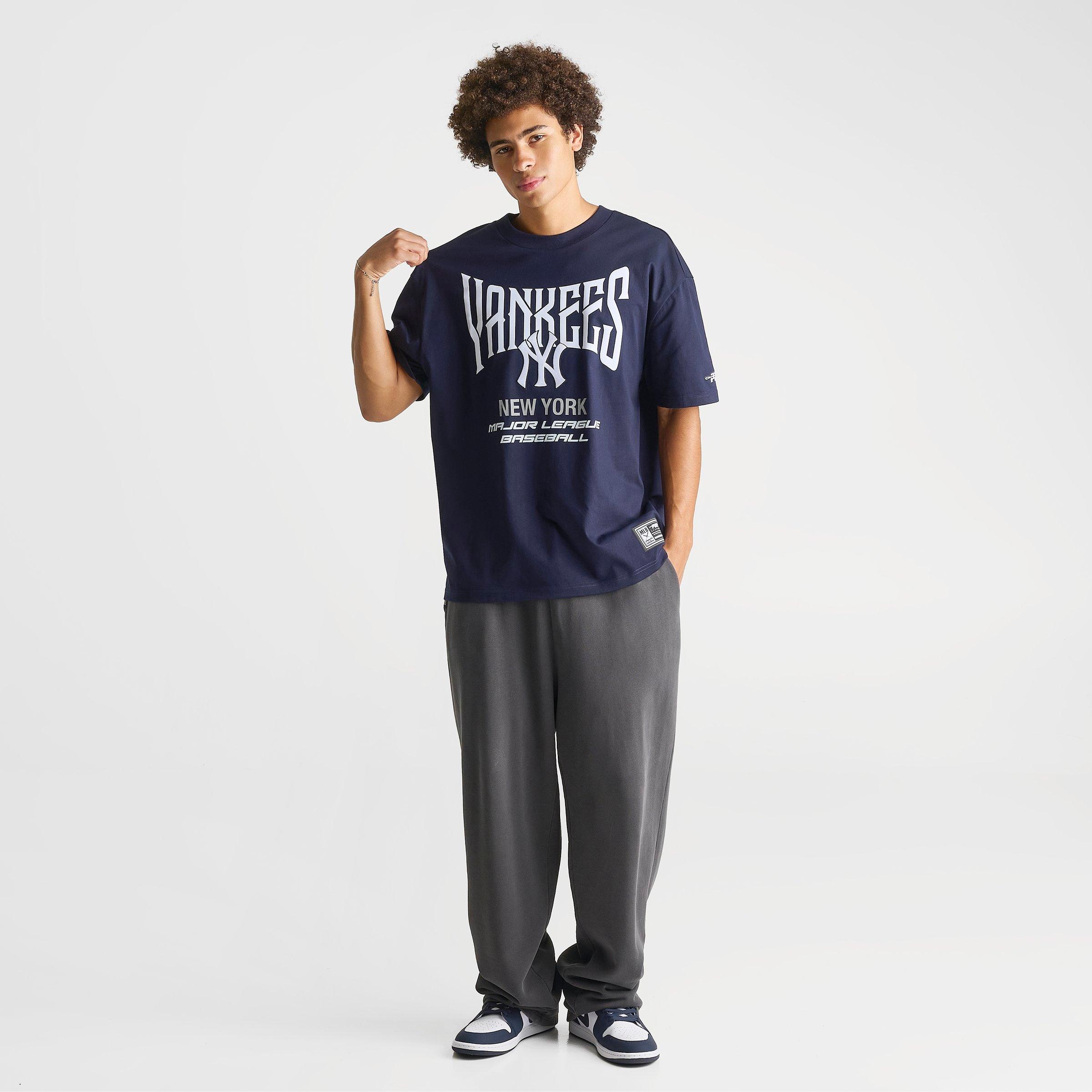 Men's Pro Standard New York Yankees MLB City Tour 2.0 T-Shirt
