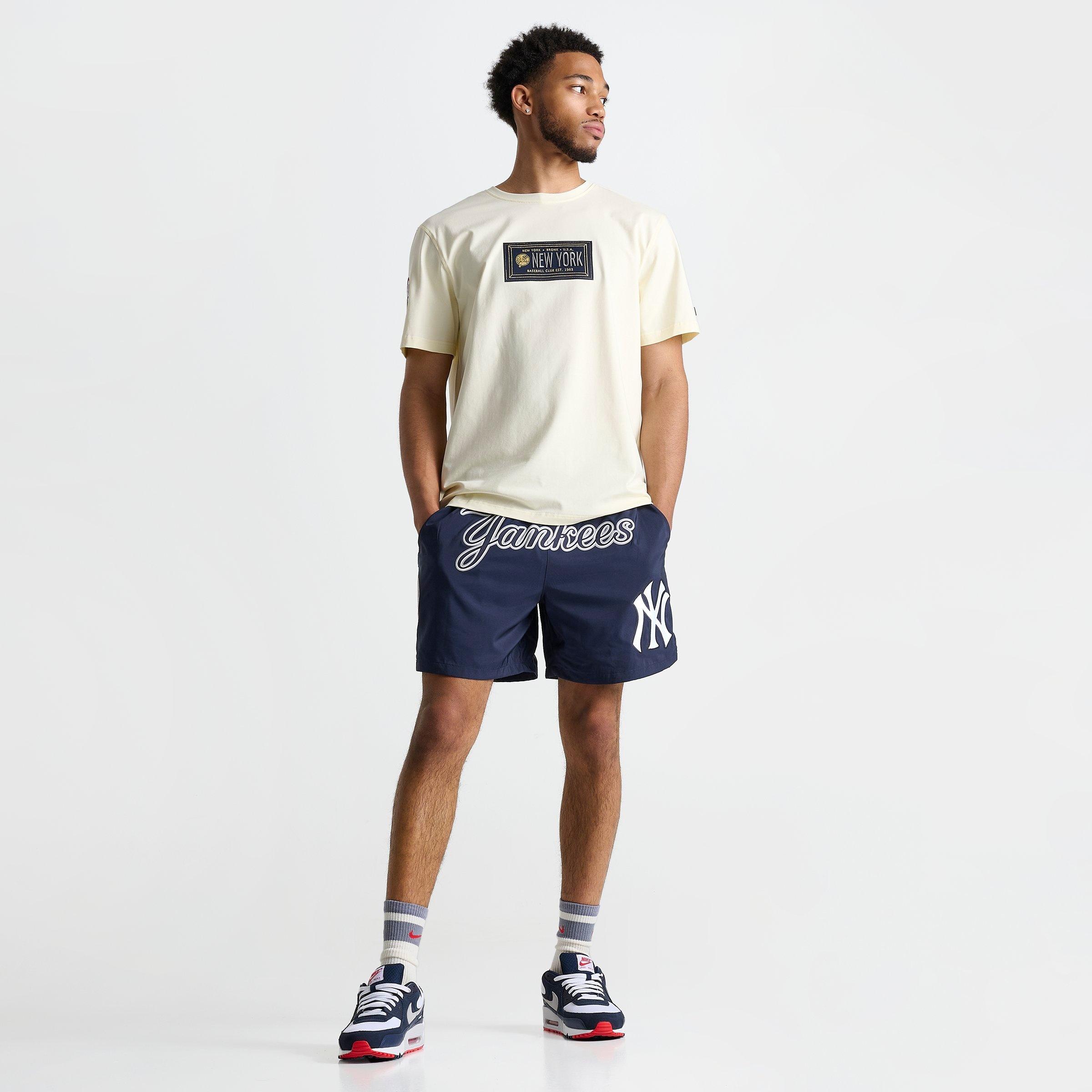 Men's Pro Standard New York Yankees MLB Classic Woven Shorts