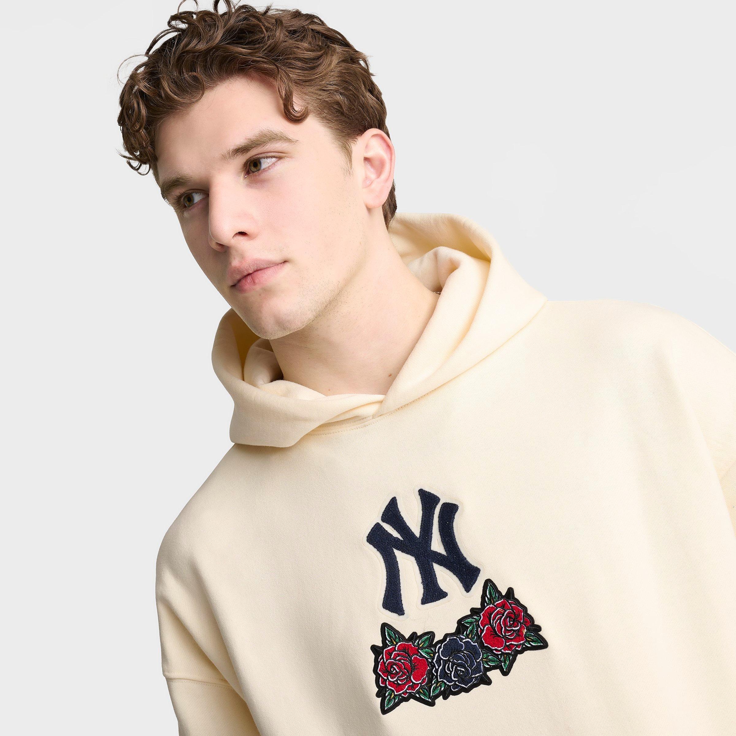 Men's Pro Standard New York Yankees MLB Wave And Roses Graphic Pullover Hoodie