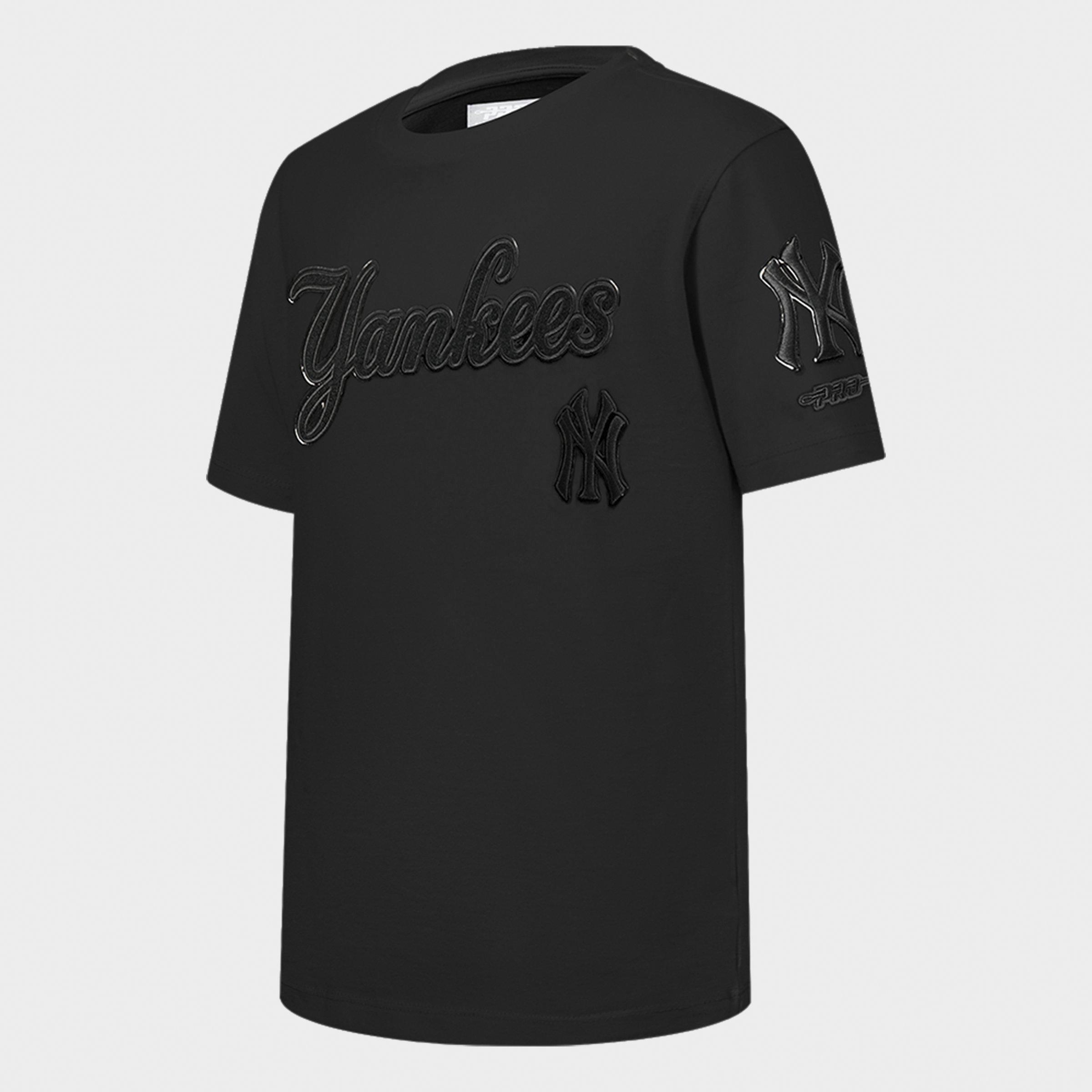 Big Kids' Pro Standard New York Yankees MLB Triple Black Classic T-Shirt