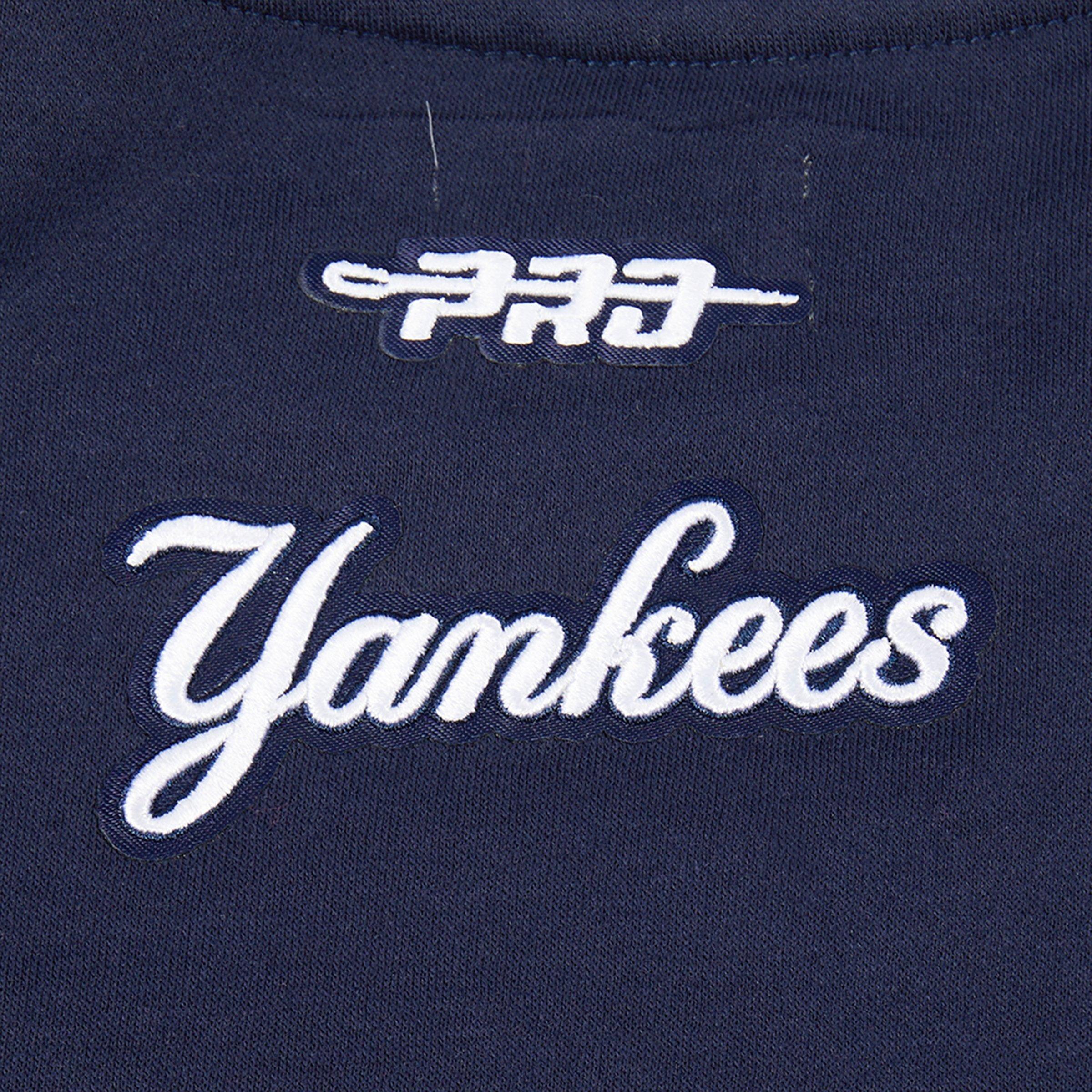 Girls' Big Kids' Pro Standard New York Yankees MLB Classic Fleece Crewneck Sweatshirt