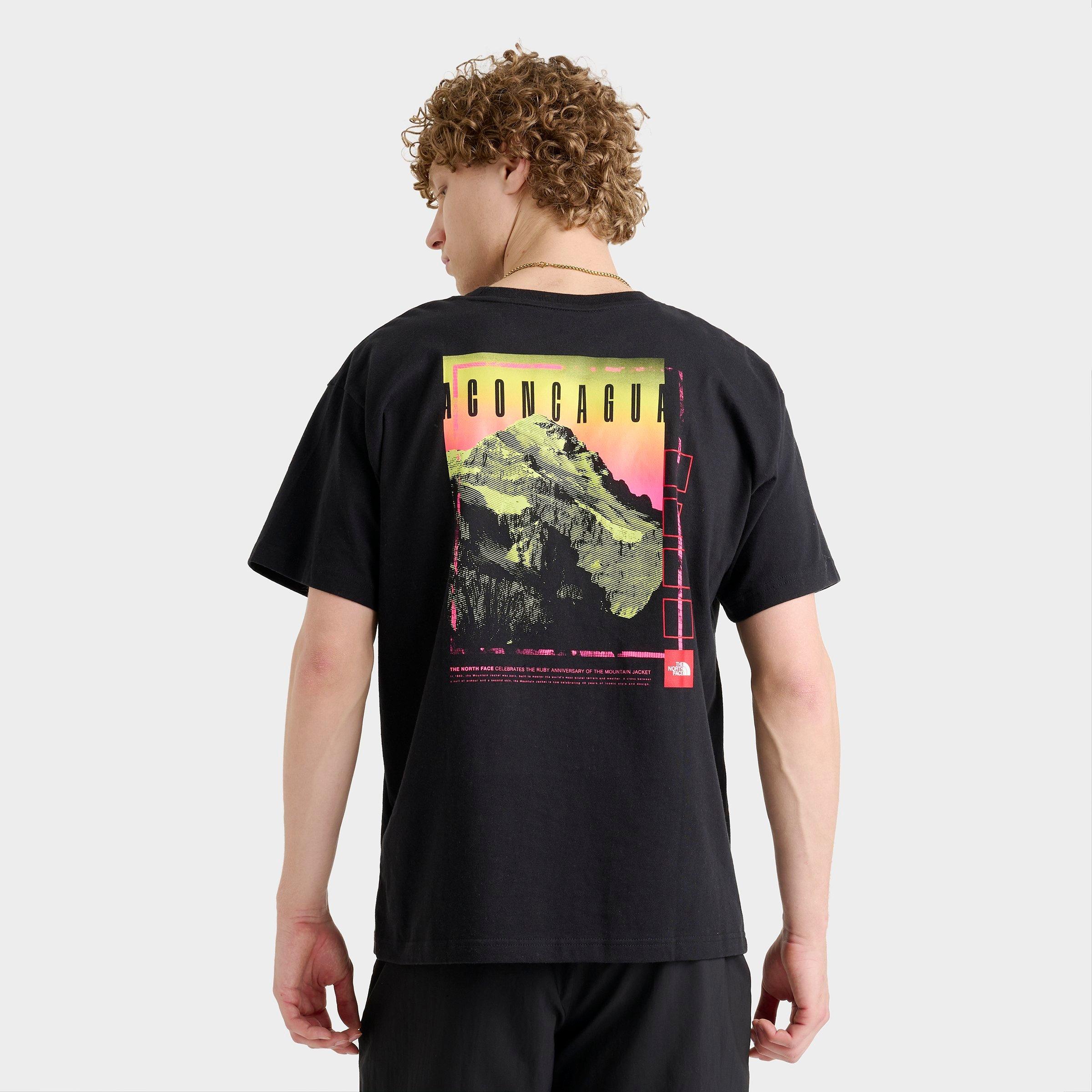 【THE NORTH FACE】 Red Box Aconcagua Tシャツ The North Face Red Box Aconcagua Graphic Tee | Urban Outfitters
