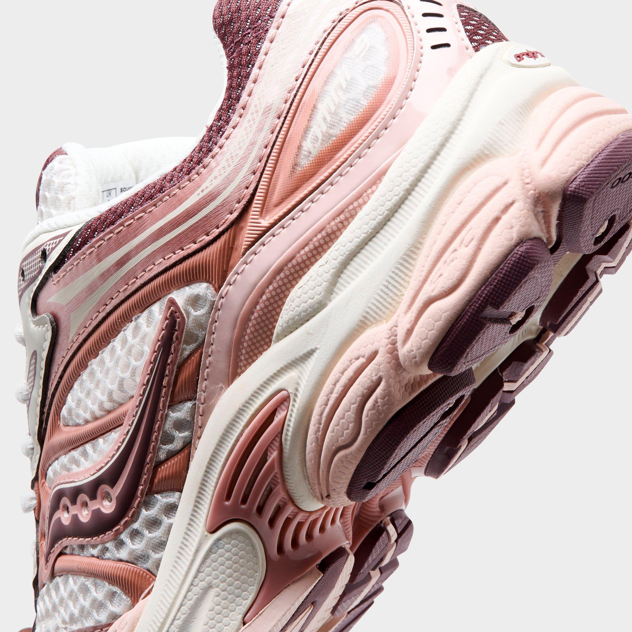 Women's Saucony ProGrid Omni 9 Casual Shoes