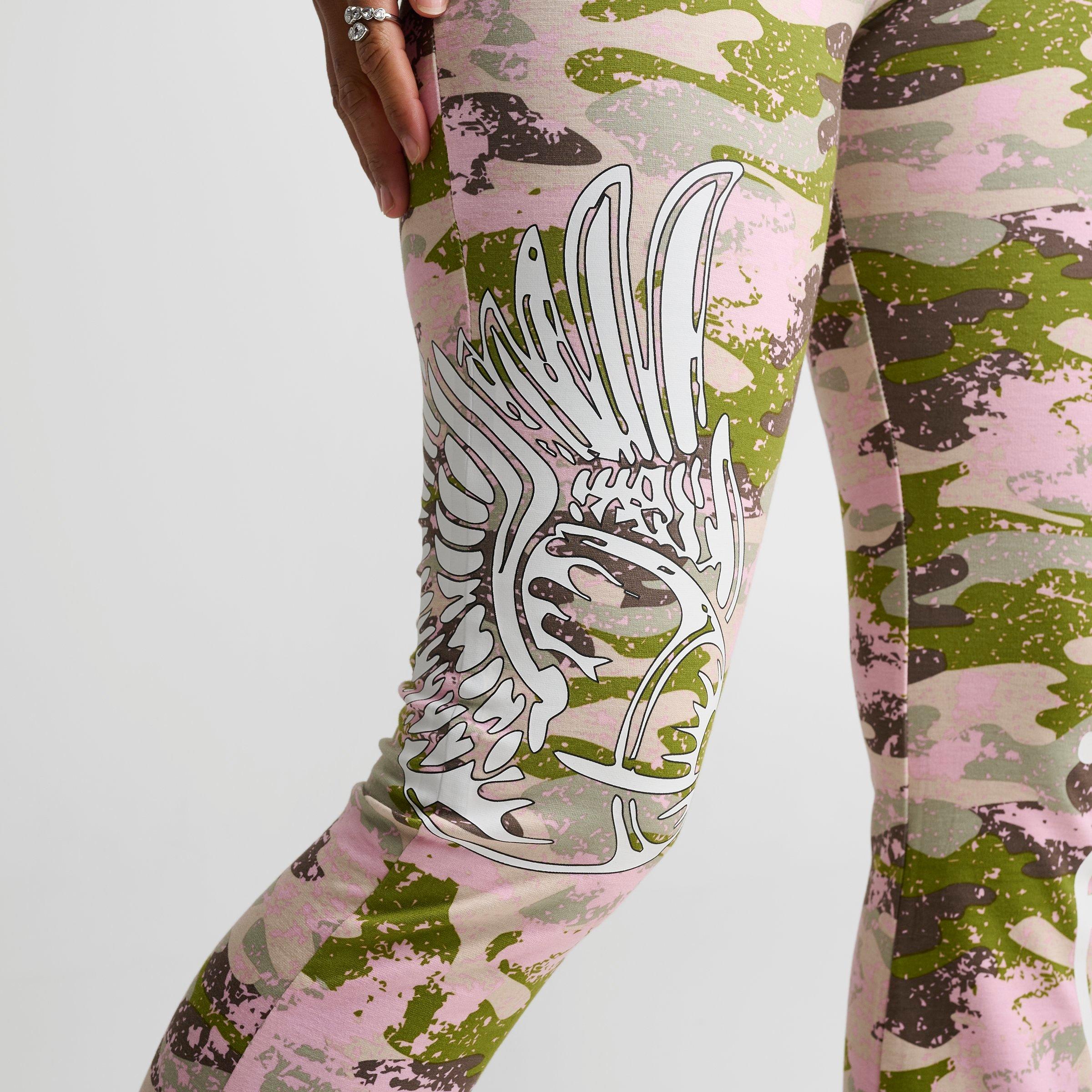 Women's Von Dutch Camo Print Mid-Rise Flared Leggings