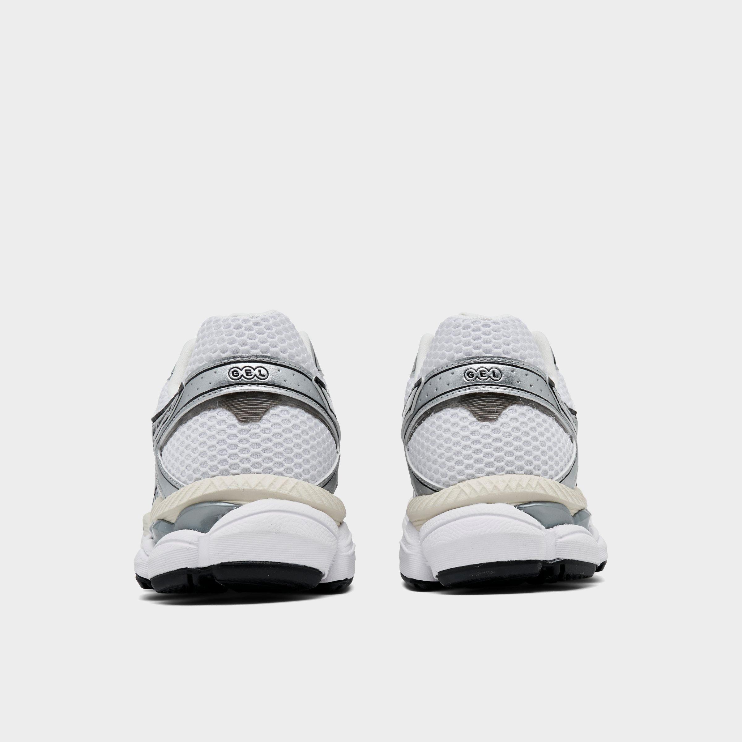 Women's ASICS Gel-Cumulus 16 Casual Shoes