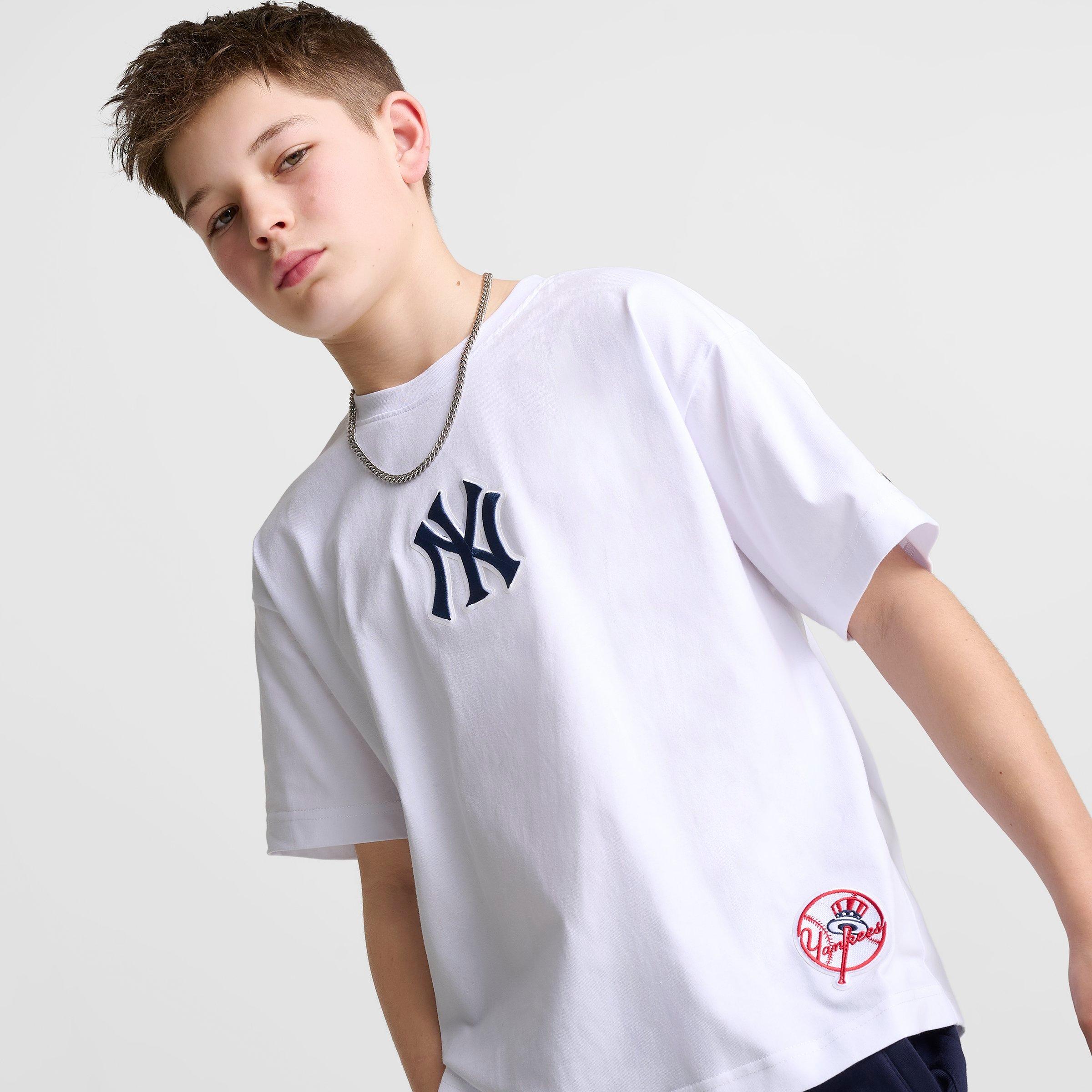 Big Kids' Pro Standard New York Yankees MLB Wingspan T-Shirt