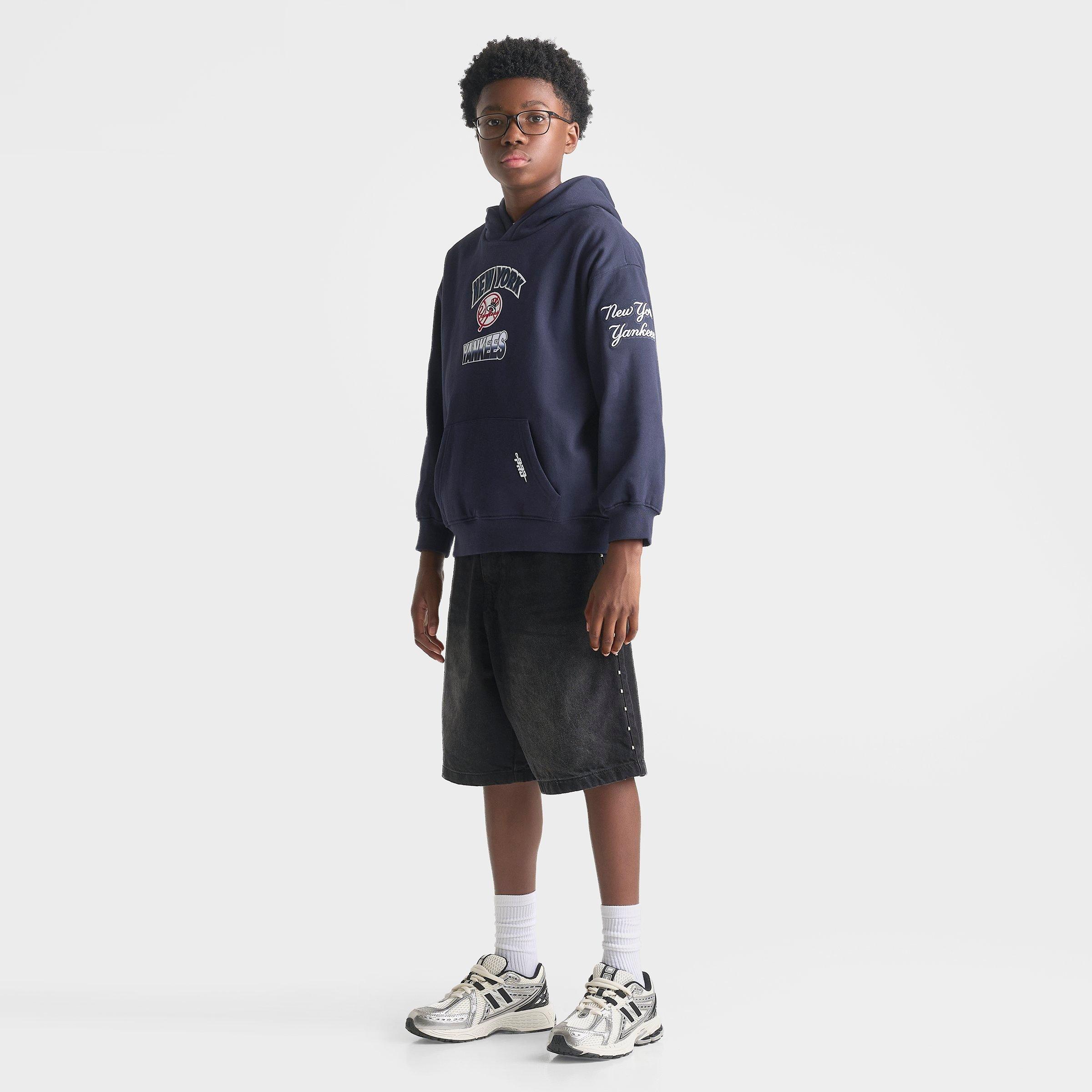 Big Kids' Pro Standard New York Yankees MLB Turn It Up Pullover Hoodie