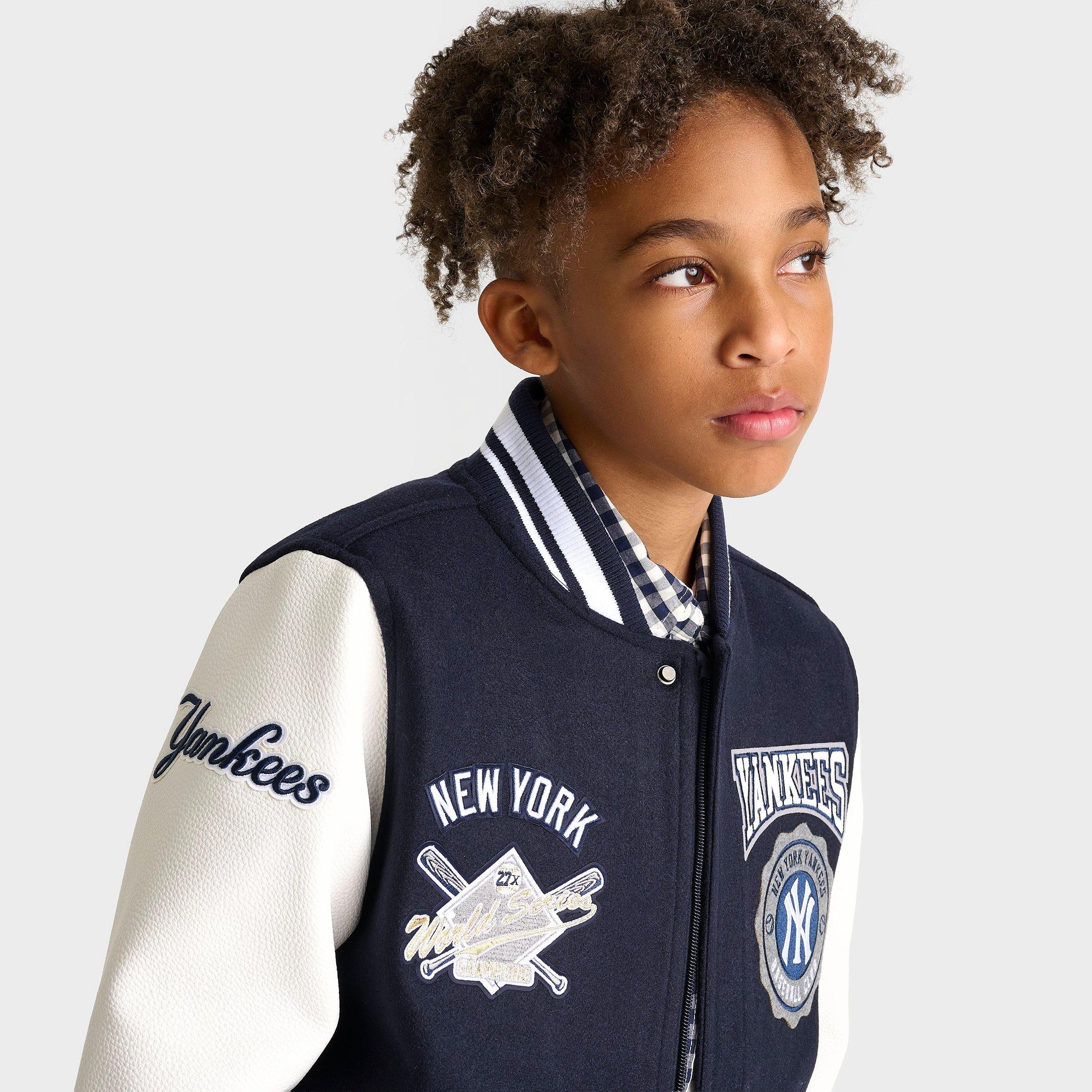 Big Kids' Pro Standard New York Yankees MLB Crest Emblem Wool Varsity Jacket