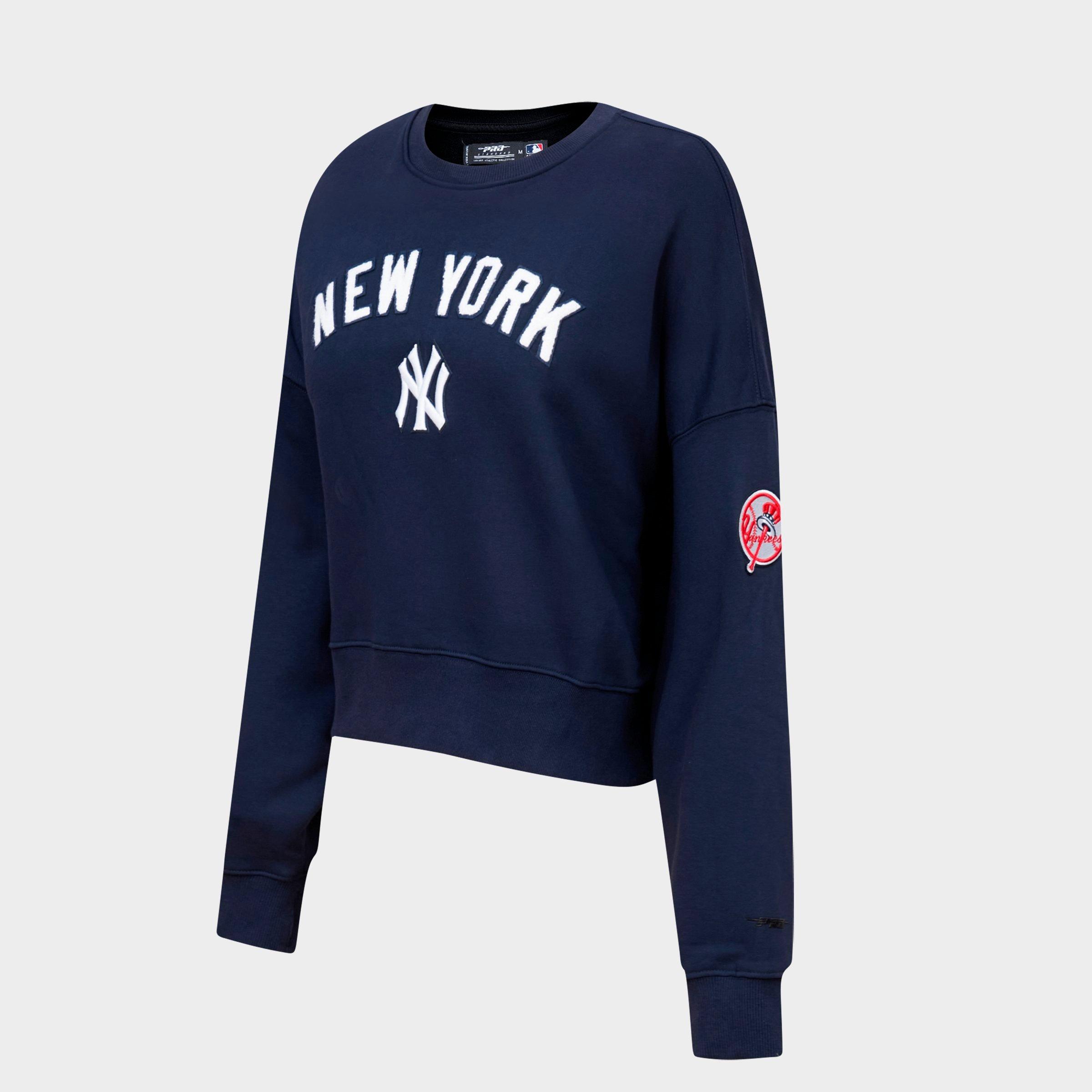 Women's Pro Standard New York Yankees MLB Classic Fleece Crewneck Sweatshirt