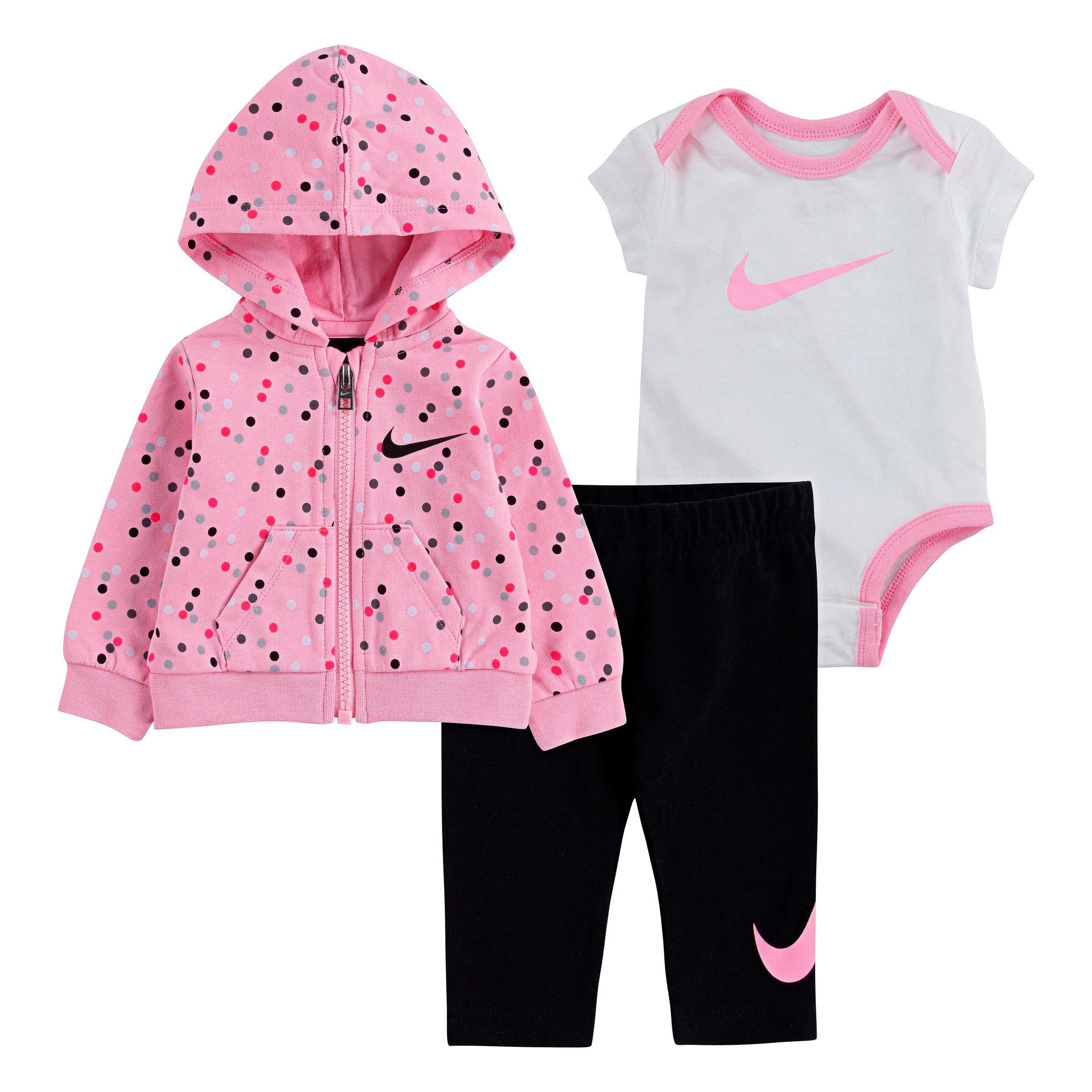 nike 3 piece set