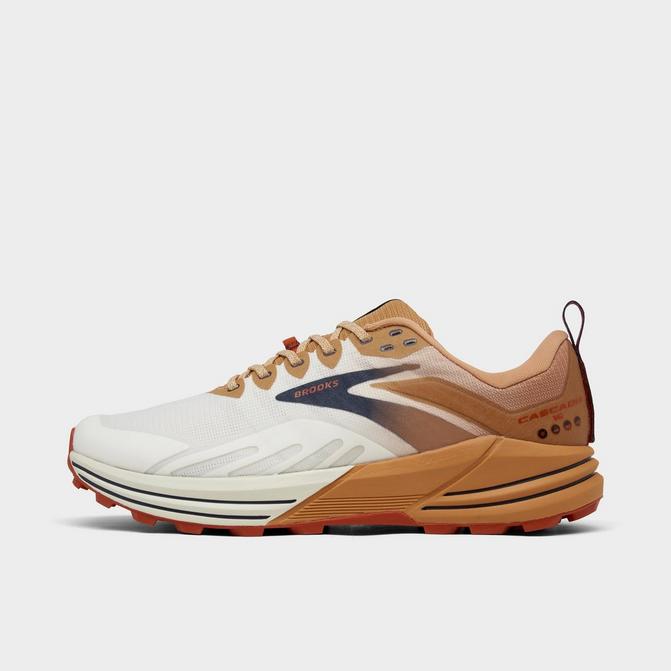 Brooks Cascadia 16