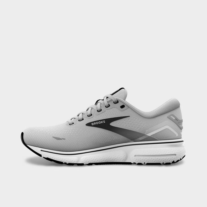 Men's brooks sale wide shoes