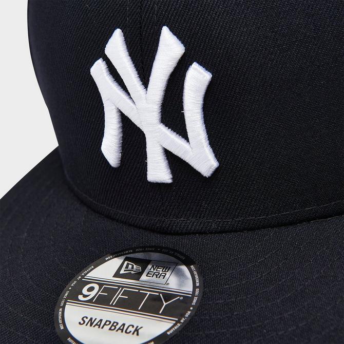  New Era New York Yankees Black On Black Snapback Cap