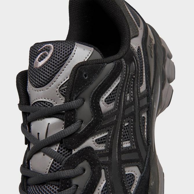 Black and grey outlet asics