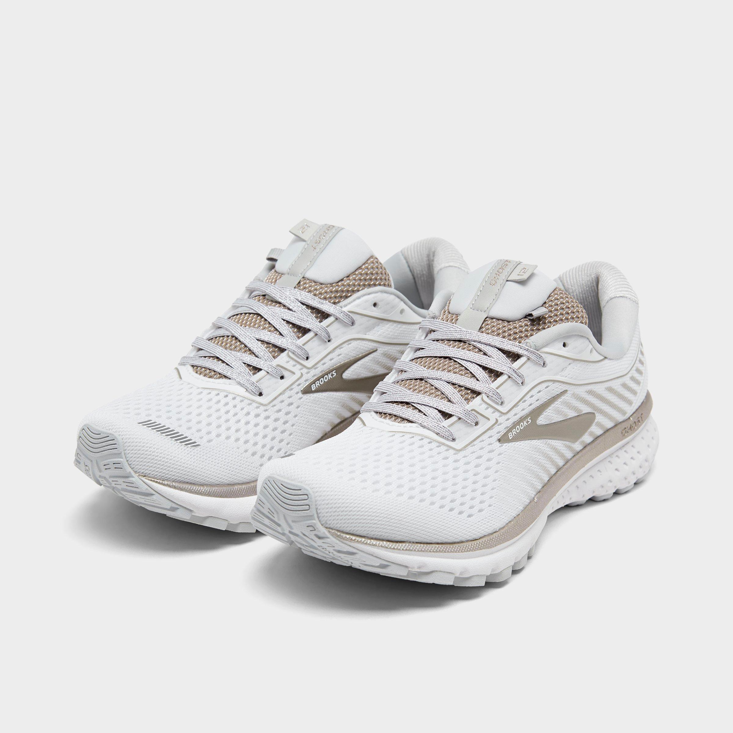 women's brooks ghost sneakers