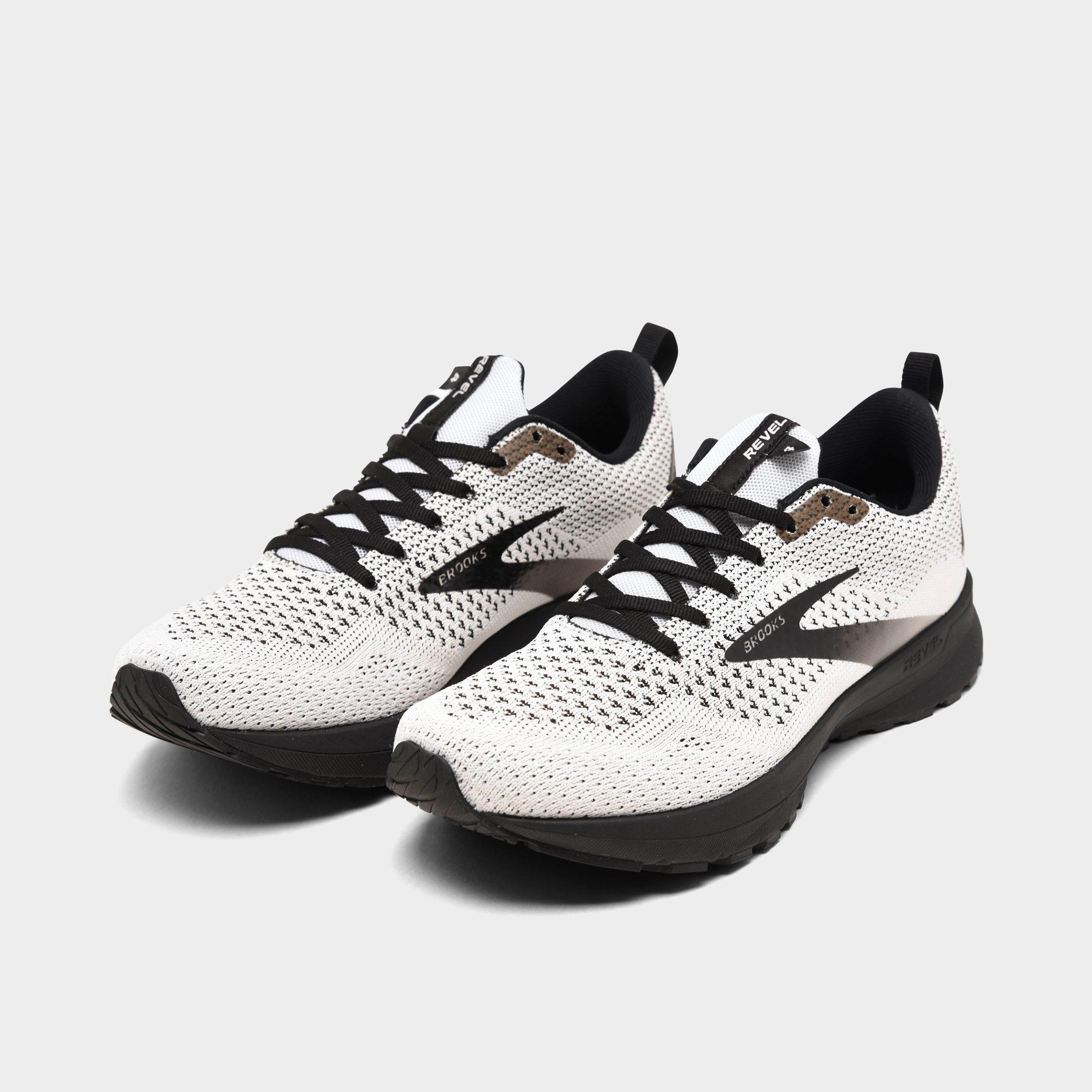 women's brooks revel shoes