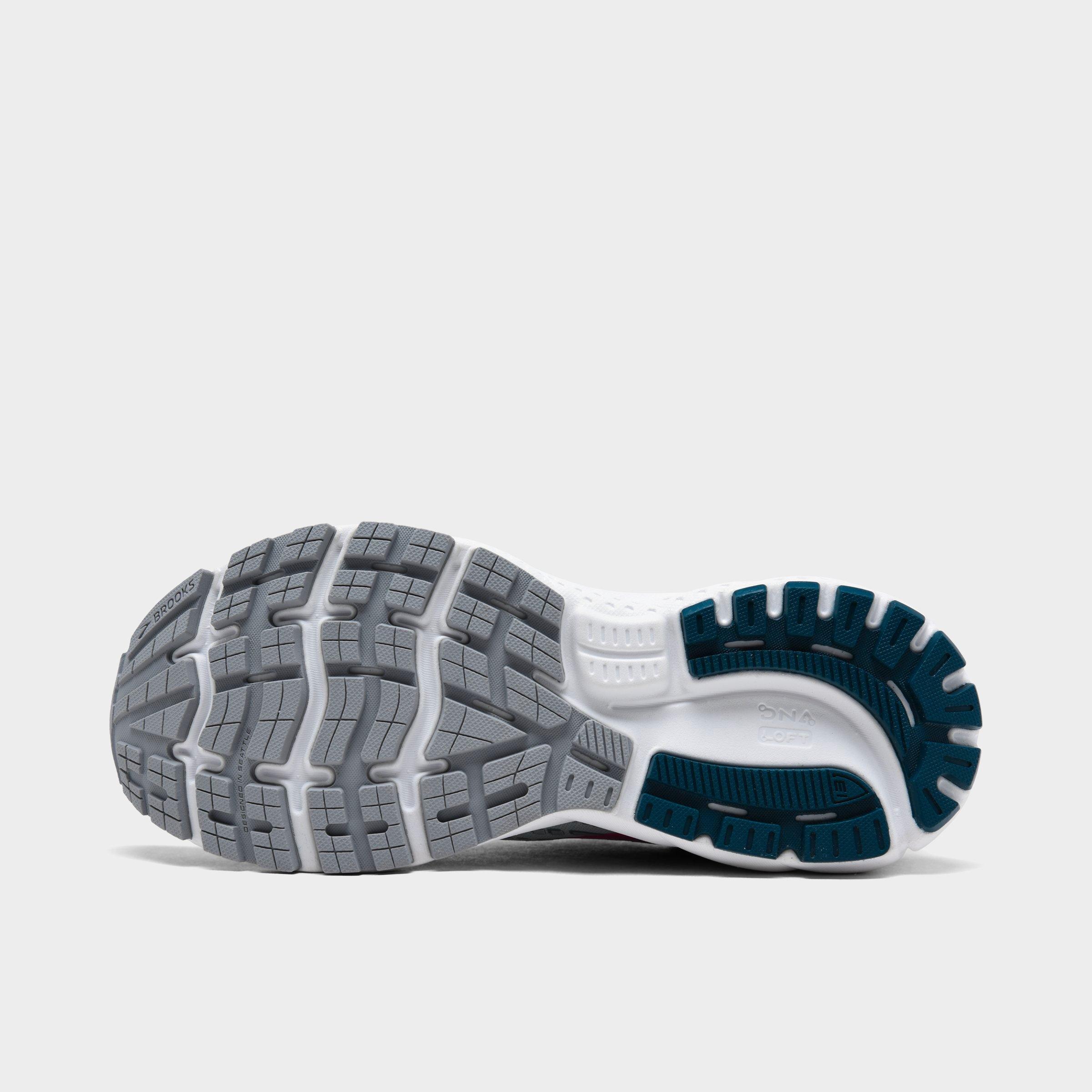 jd sports womens running trainers