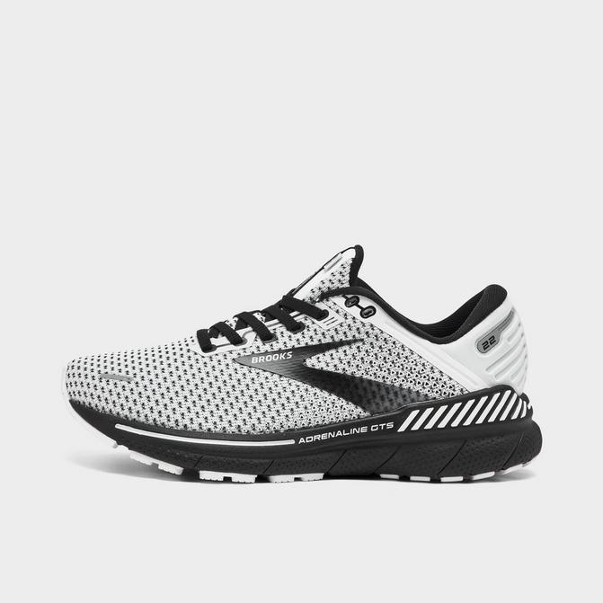 Brooks hot sale black shoes