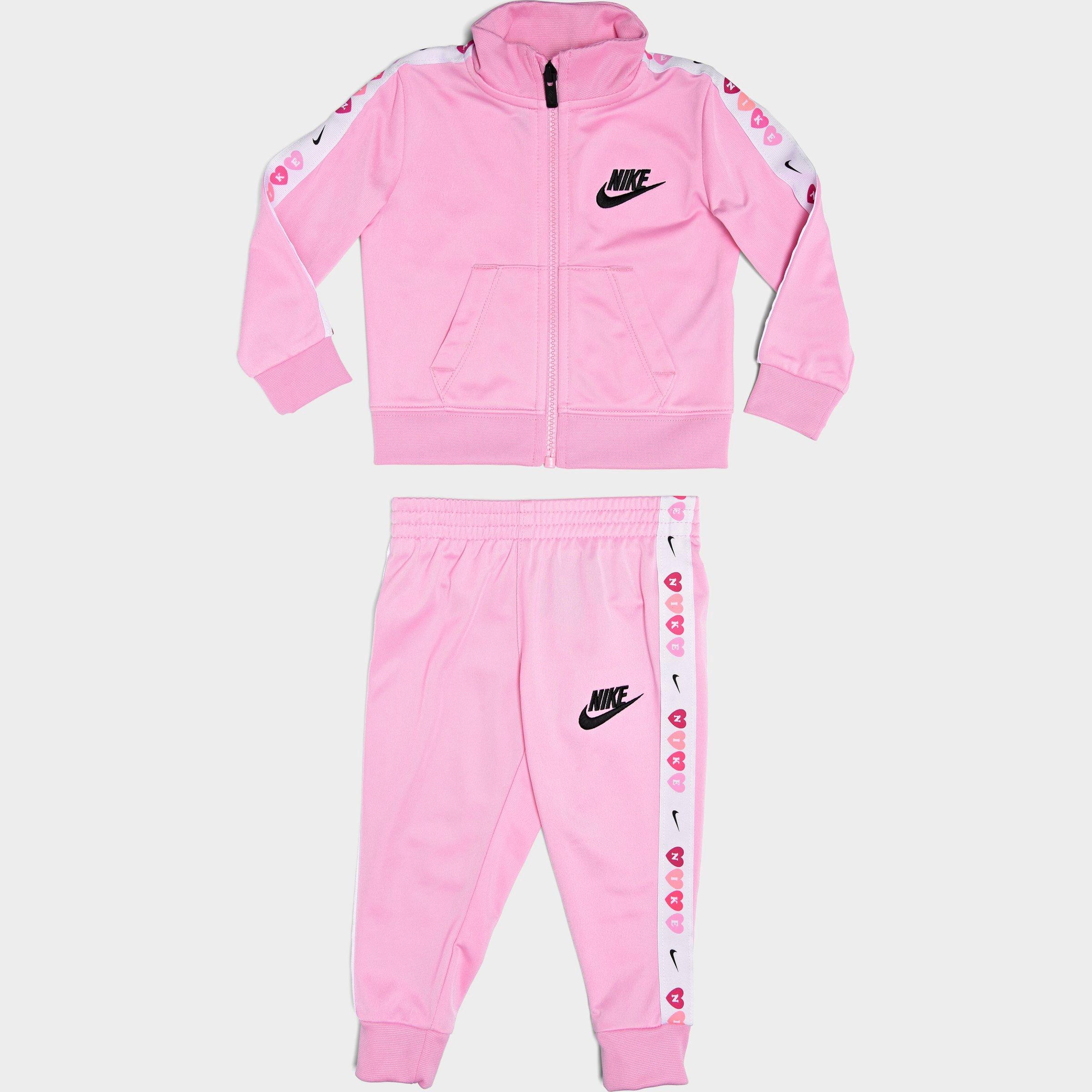 girls nike tracksuit