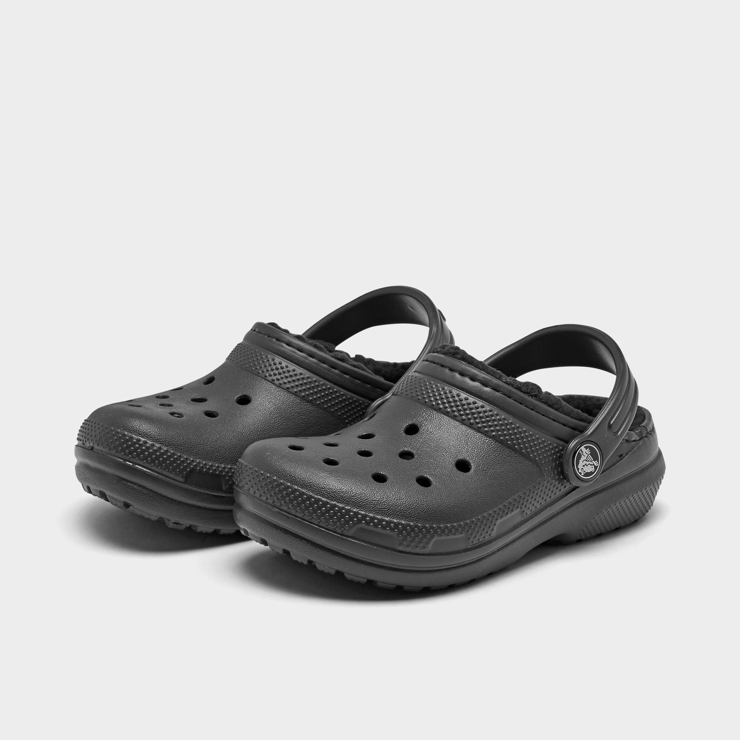 classic lined crocs black