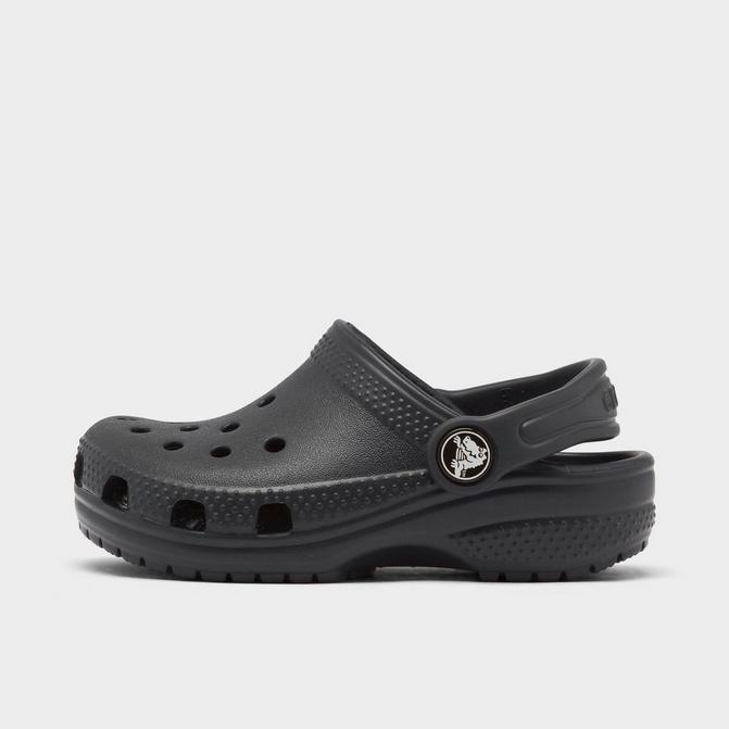 Toddler boy cheap crocs size 6