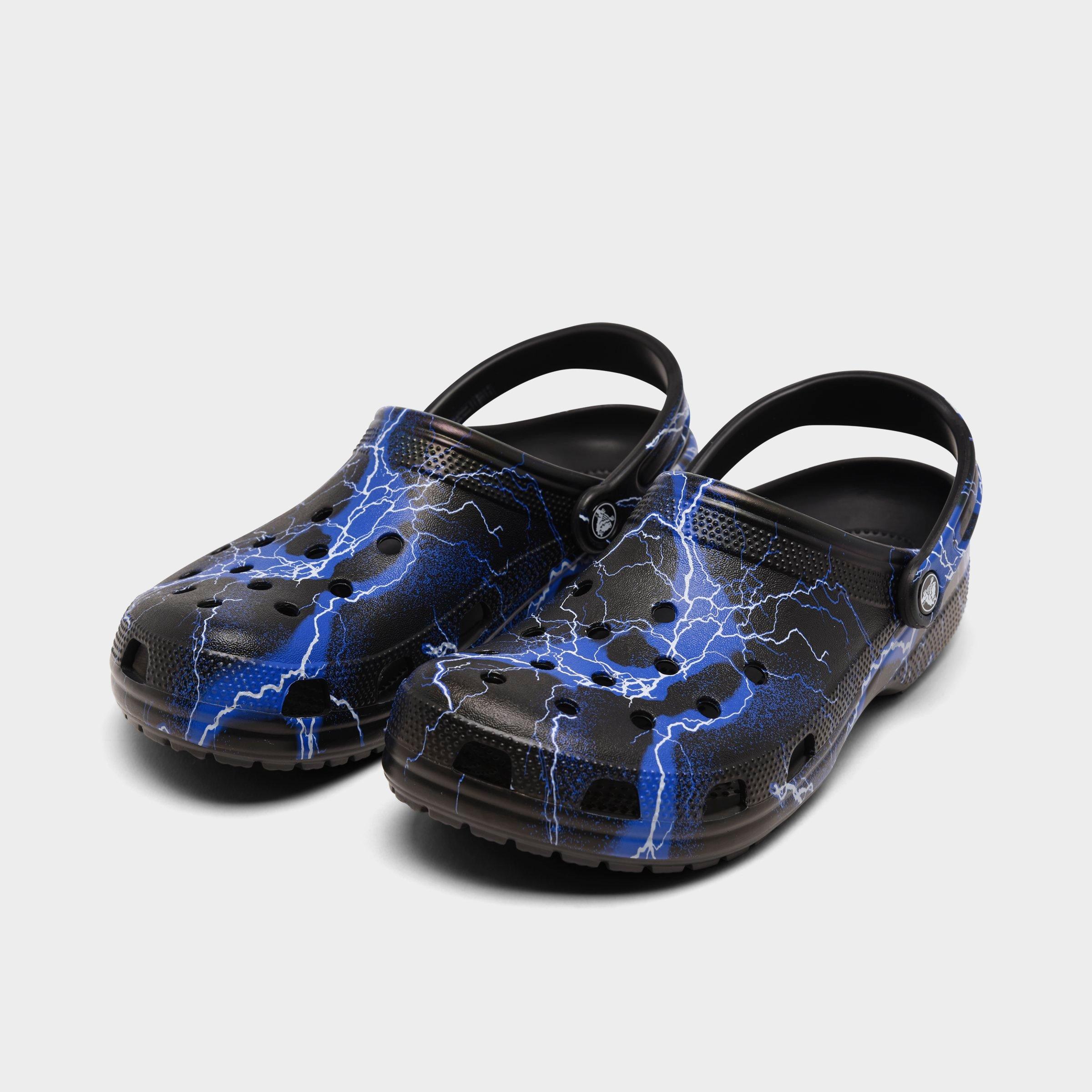 crocs out of this world clog