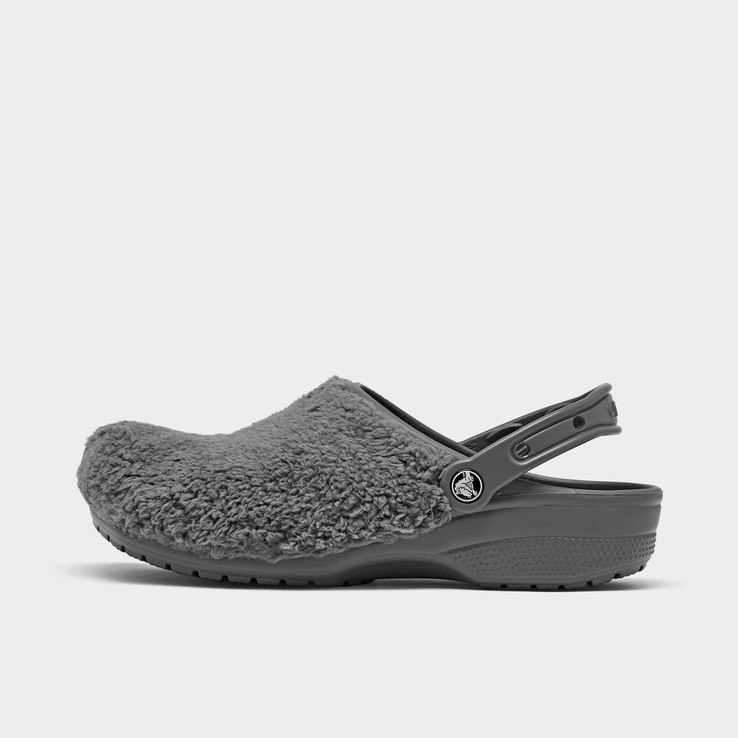 crocs with fuzz in them