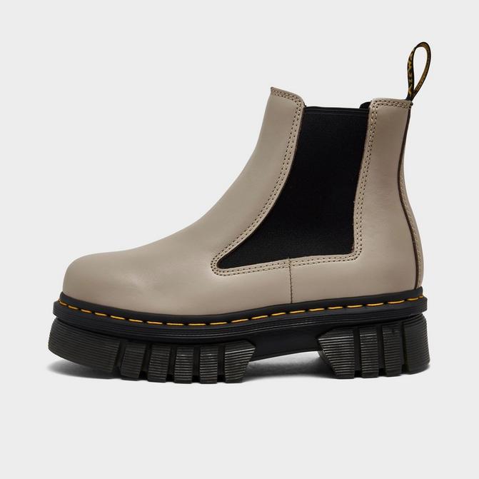 Jd sports 2025 doc martens