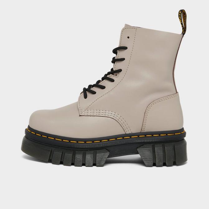 Jd sports shop doc martens