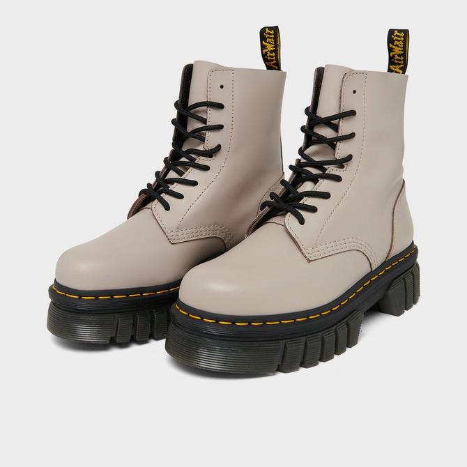 Jd sports doc outlet martens