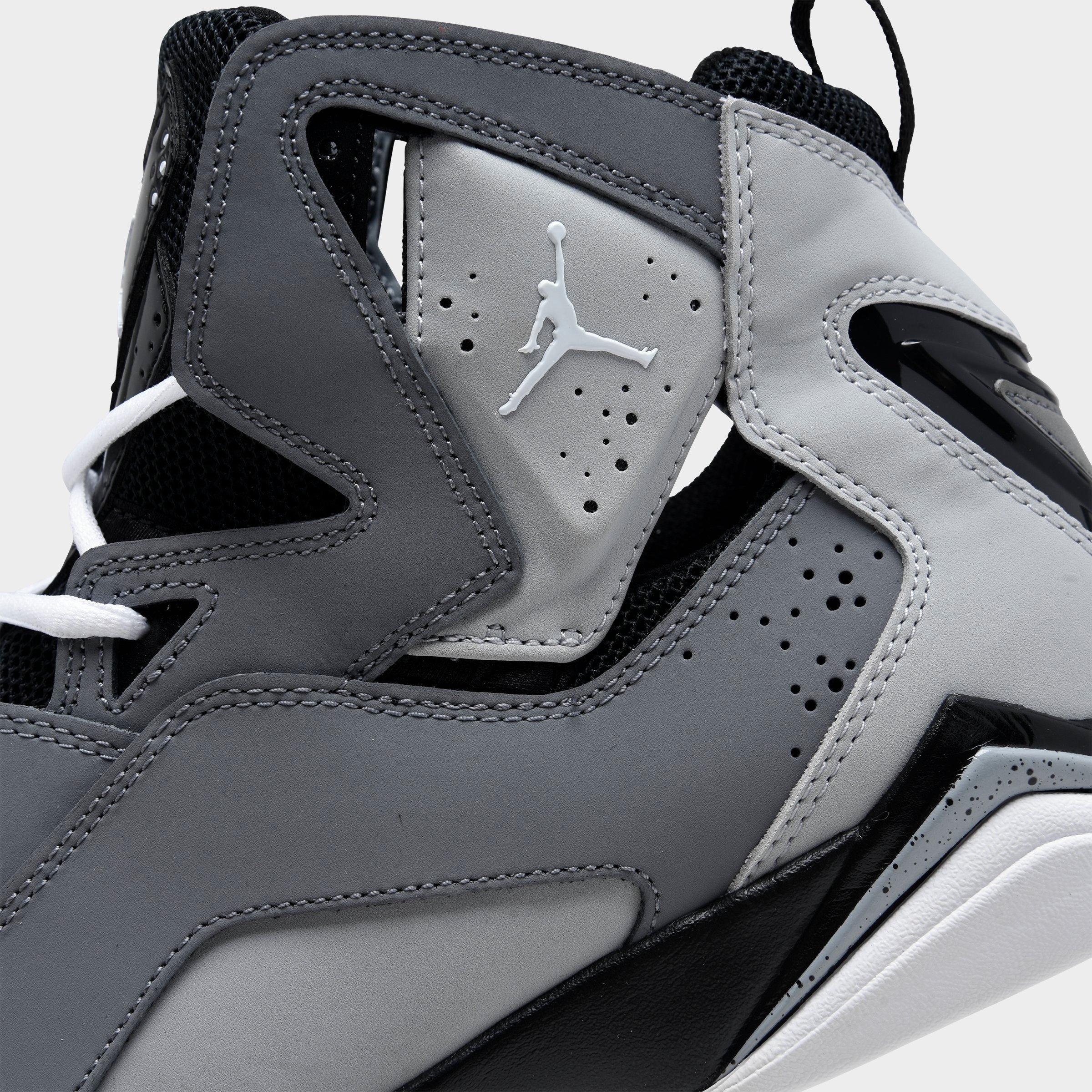men's jordan true flight basketball shoes