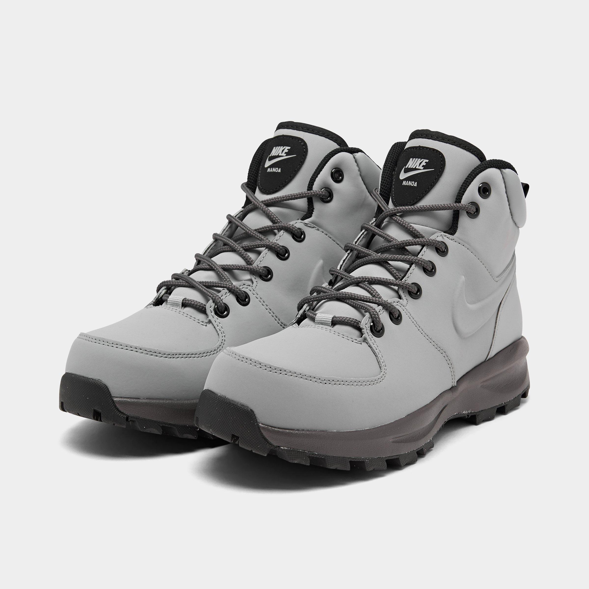 nike manoa leather