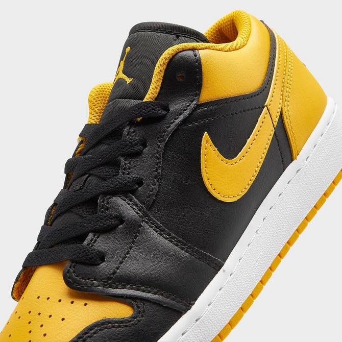 Black and yellow jordan hotsell 1 kids