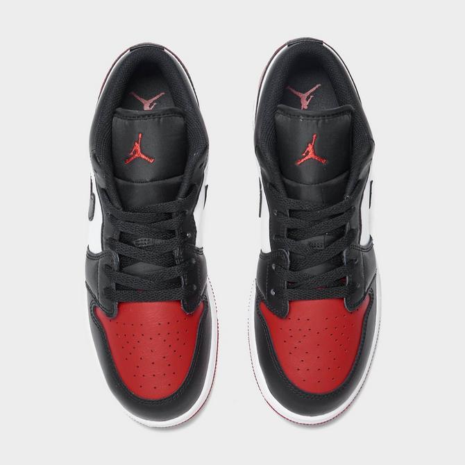 Jordan low hotsell retro 1